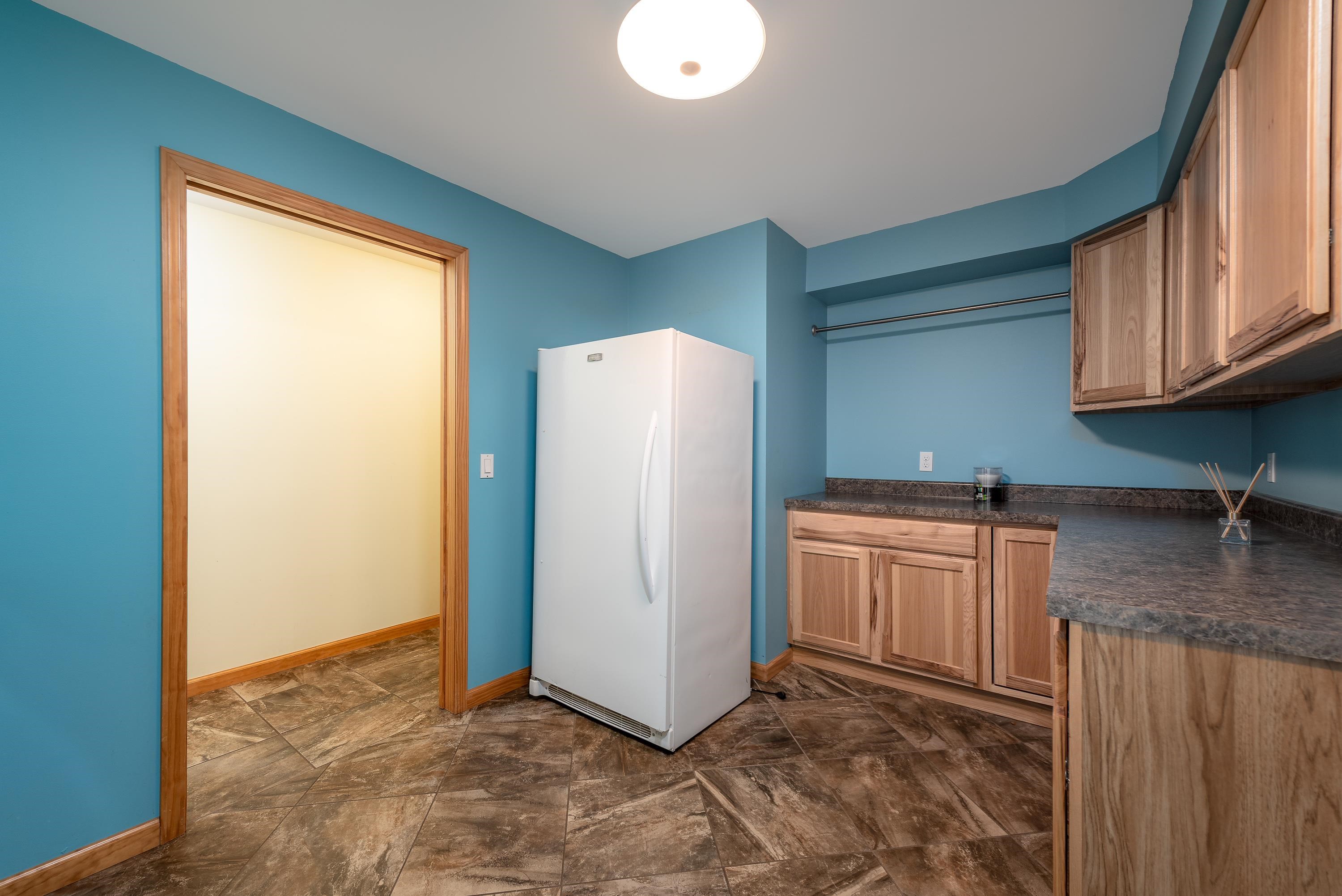 1365 E Shaffer Road Property Photo 37