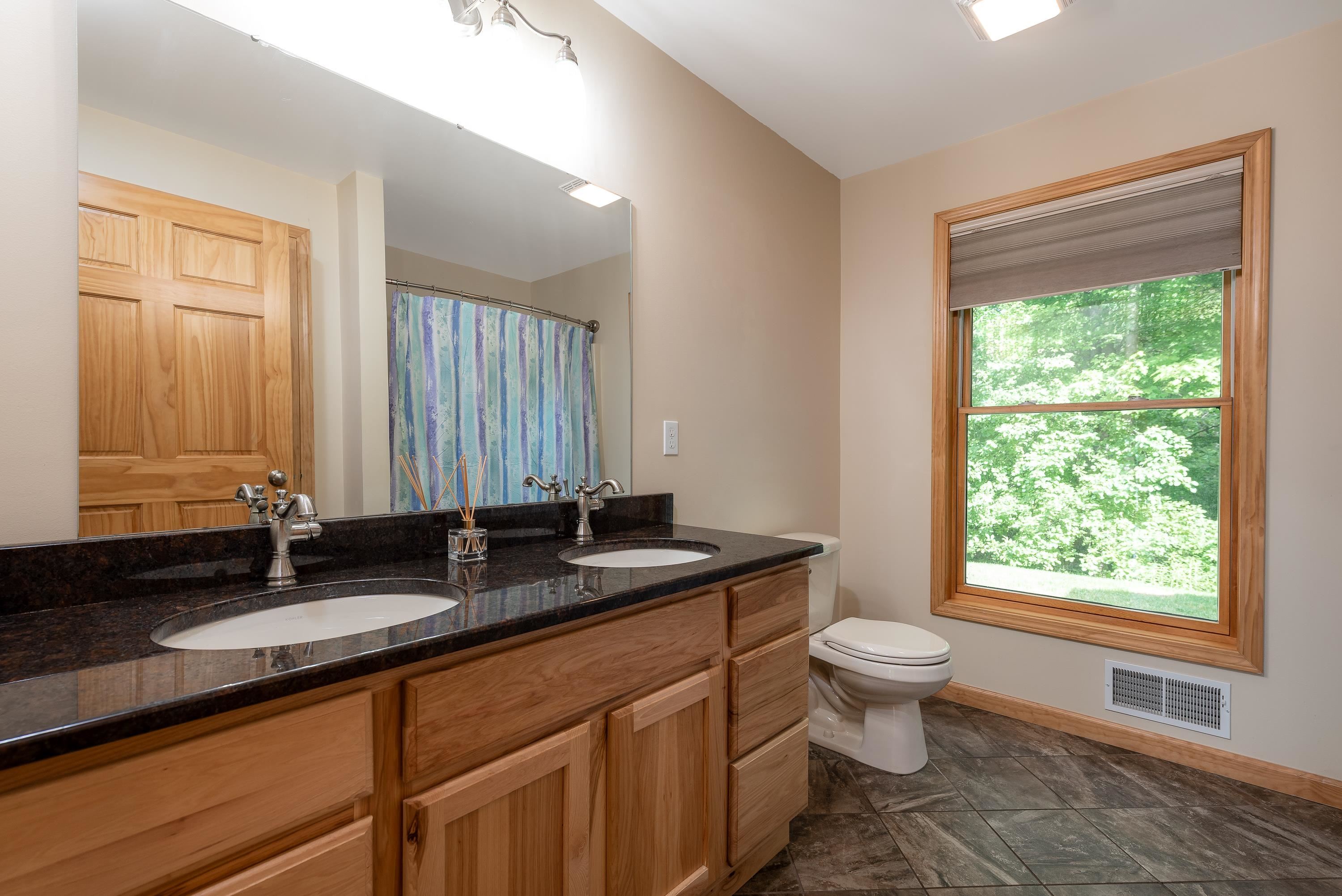 1365 E Shaffer Road Property Photo 38