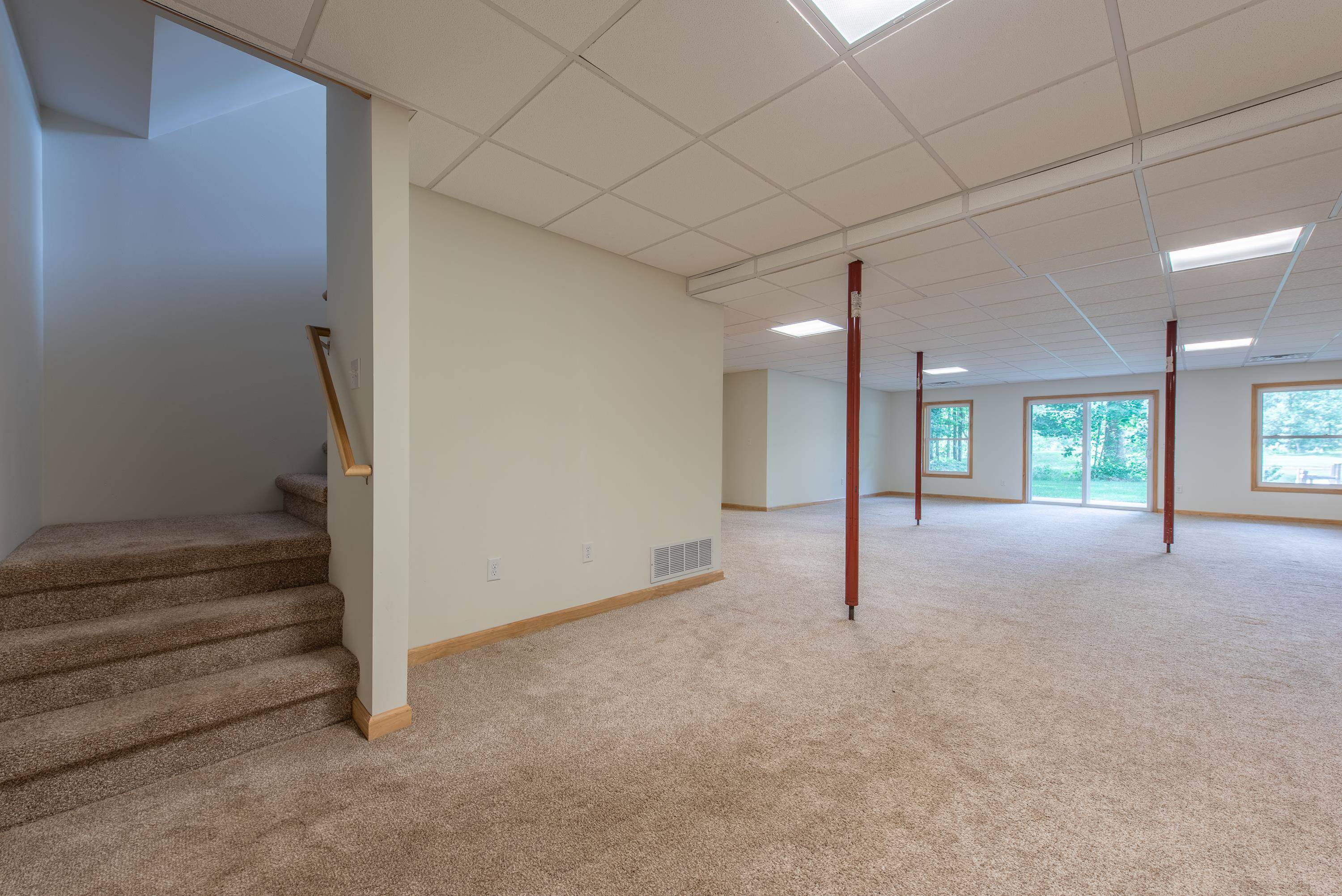 1365 E Shaffer Road Property Photo 52