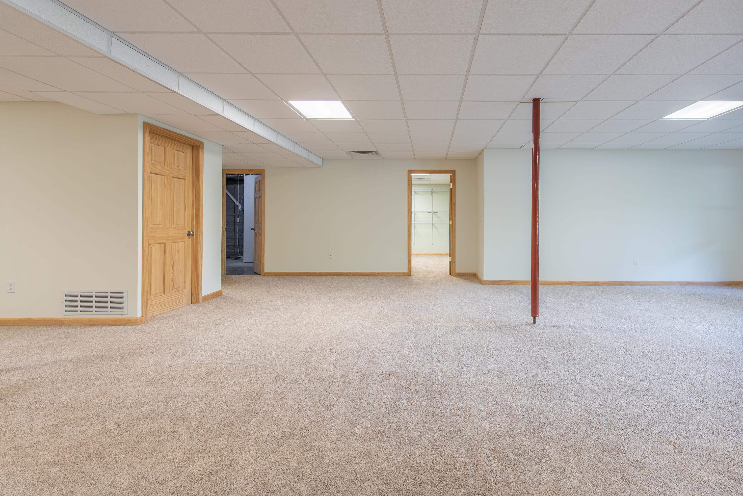 1365 E Shaffer Road Property Photo 56