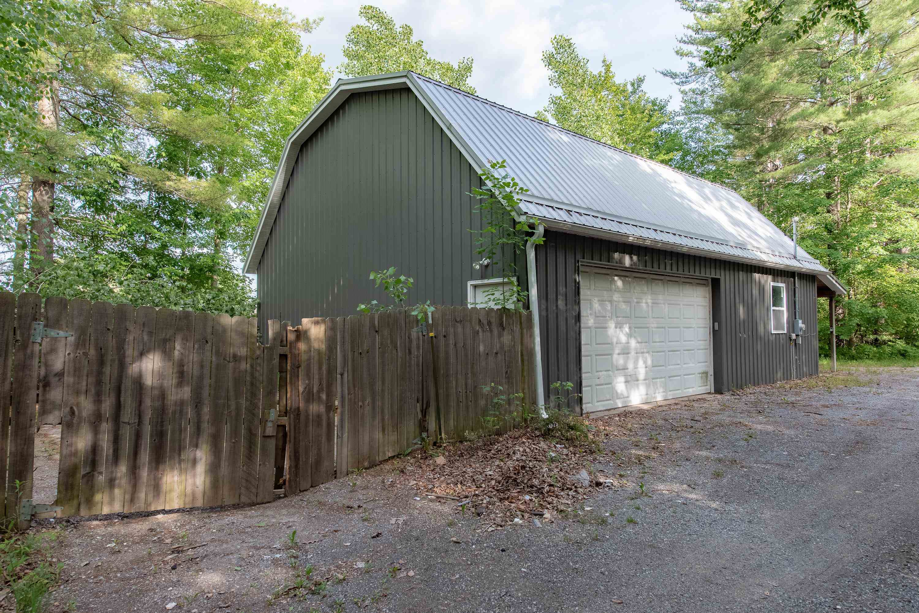 1365 E Shaffer Road Property Photo 92