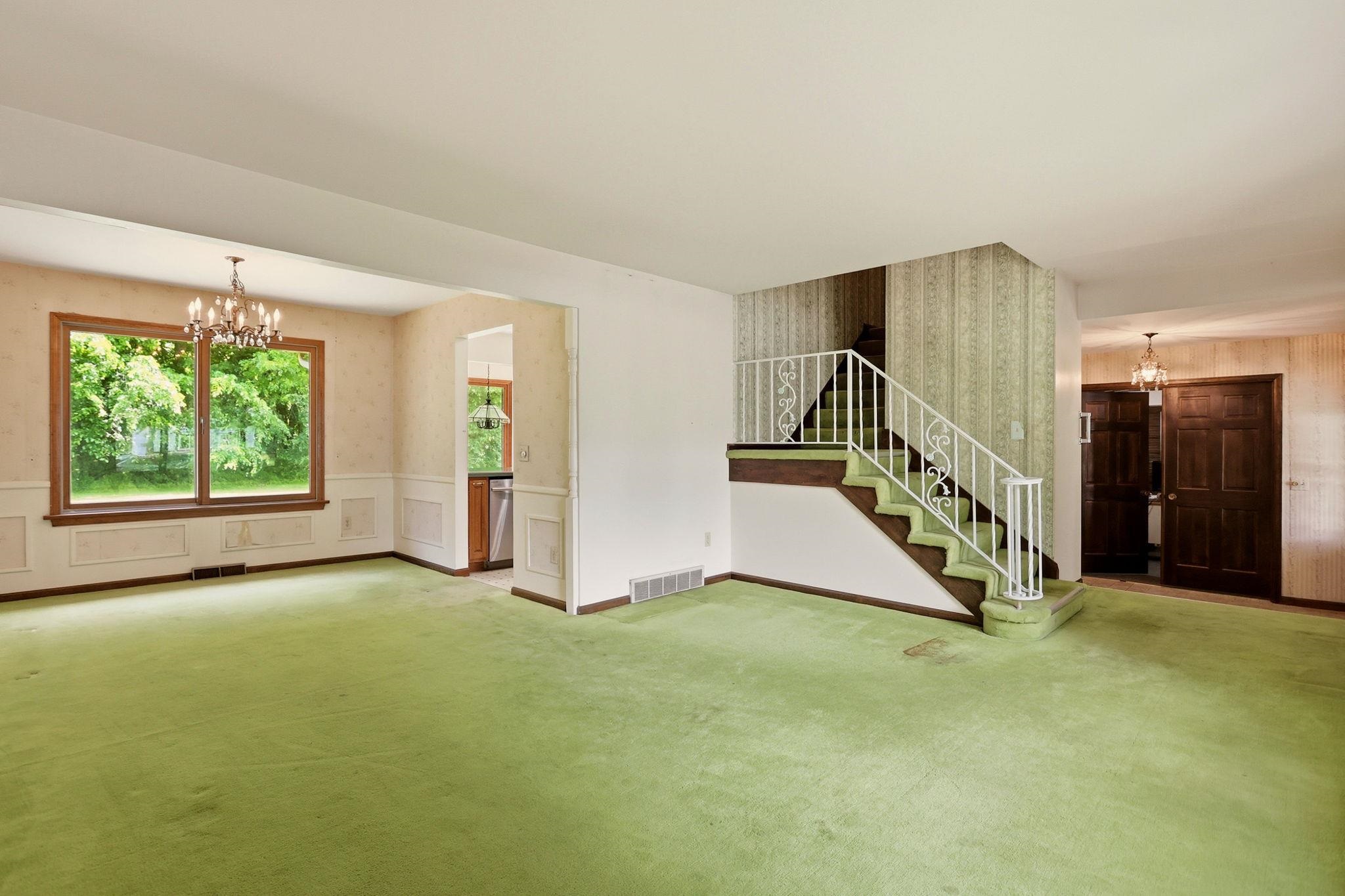 577 E Franconian Drive Property Photo 12