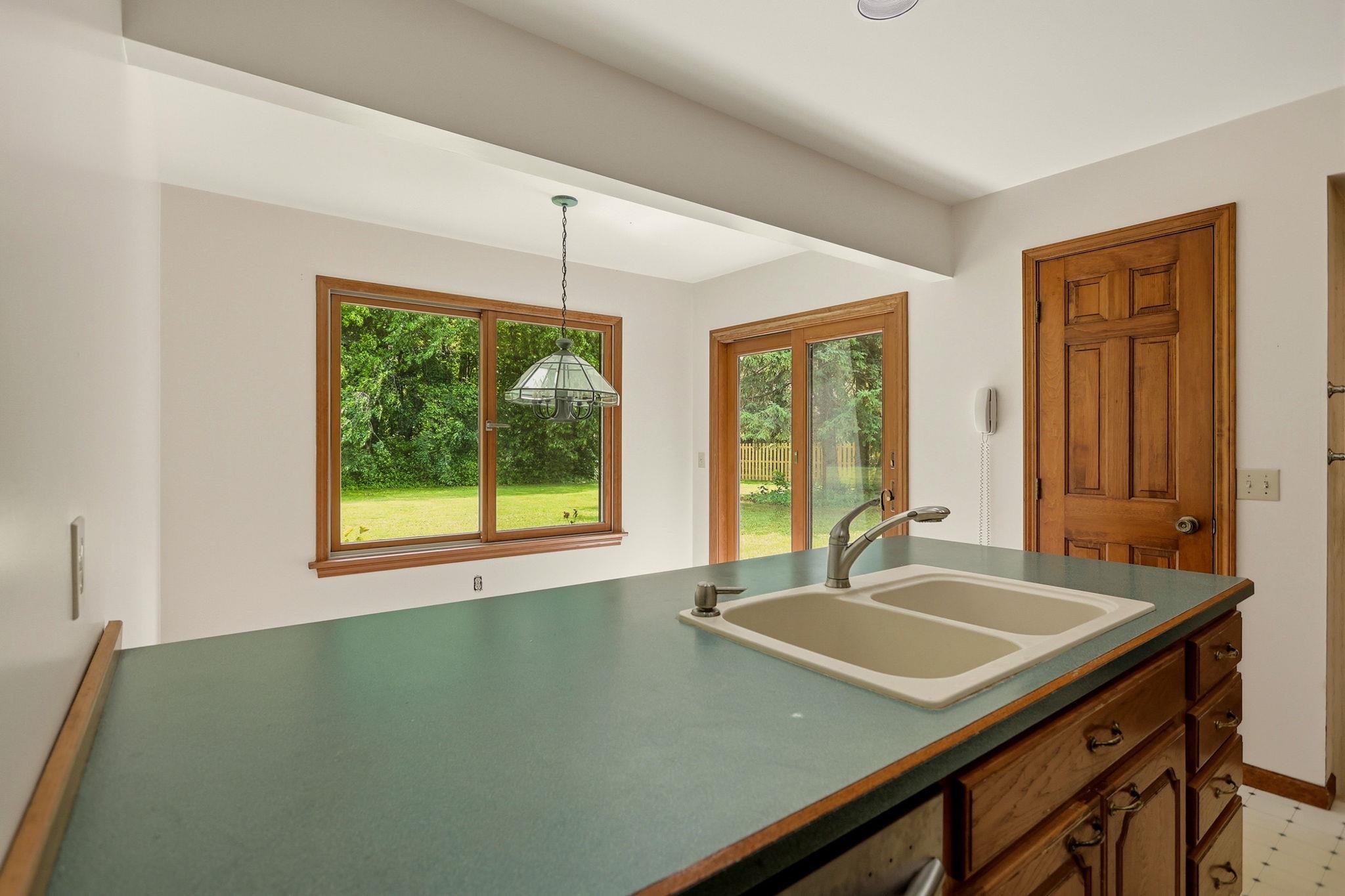 577 E Franconian Drive Property Photo 18