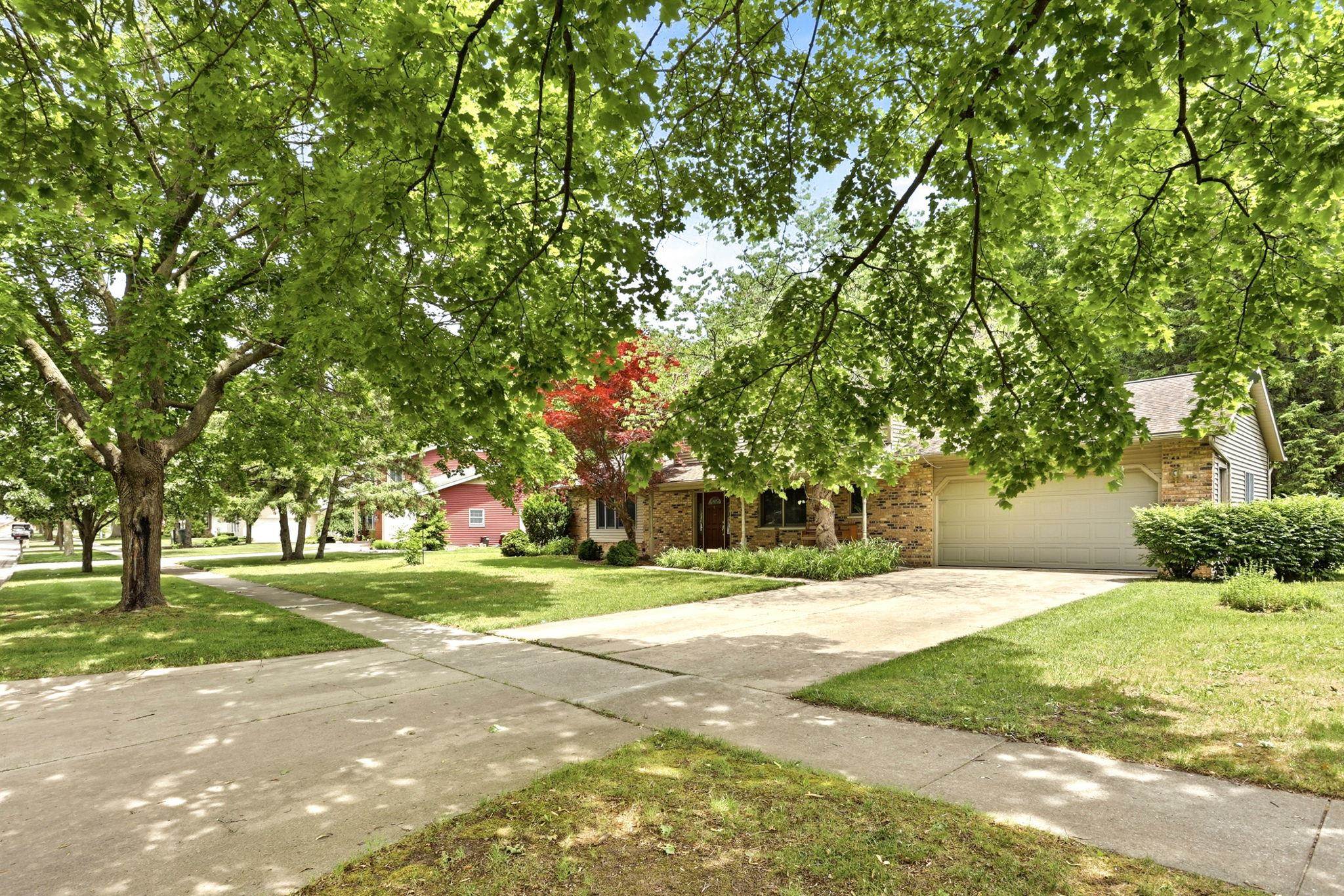 577 E Franconian Drive Property Photo 45