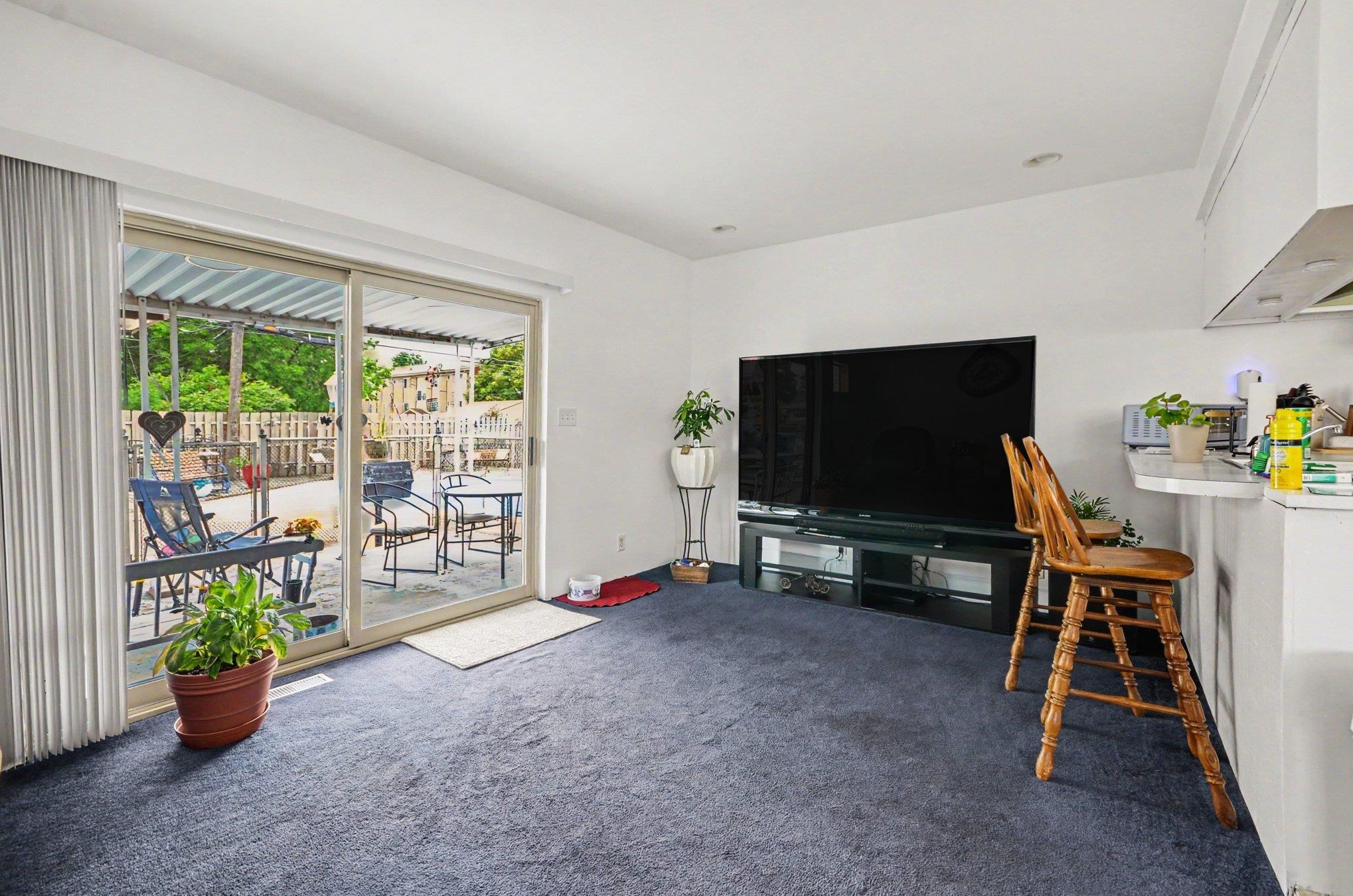 11822 Highland Drive Property Photo 11