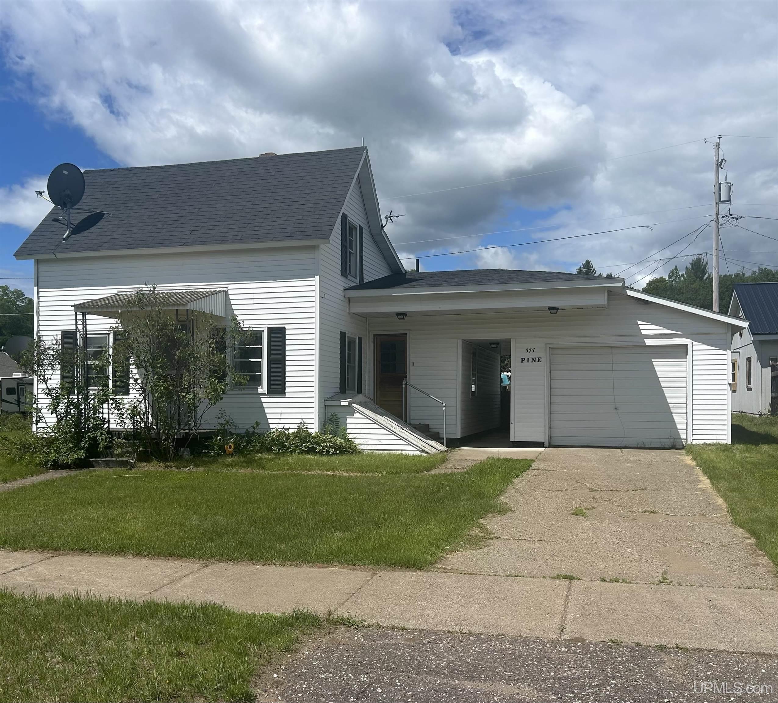 377 Pine Street Property Photo 1