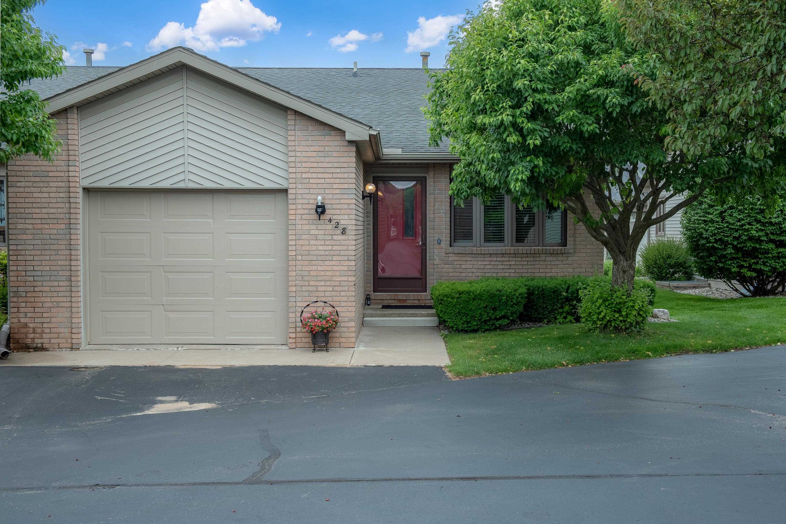 428 Morningside Drive Property Photo 1