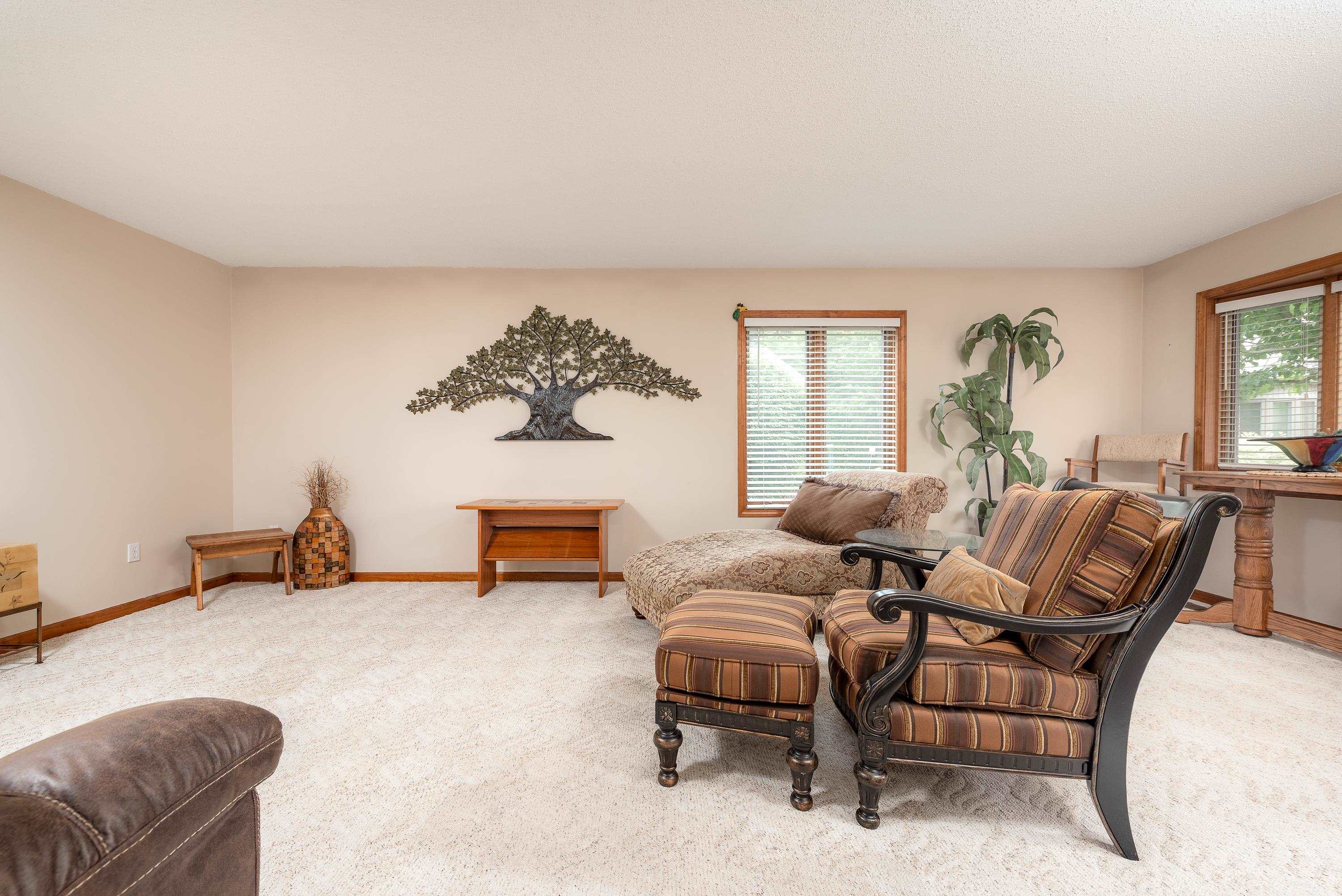 428 Morningside Drive Property Photo 6