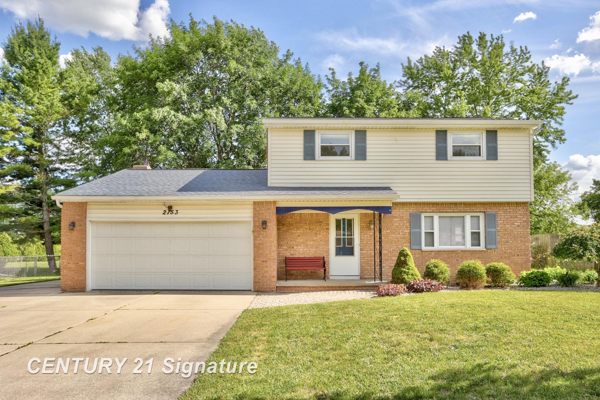 2153 Starlite Drive Property Photo 1