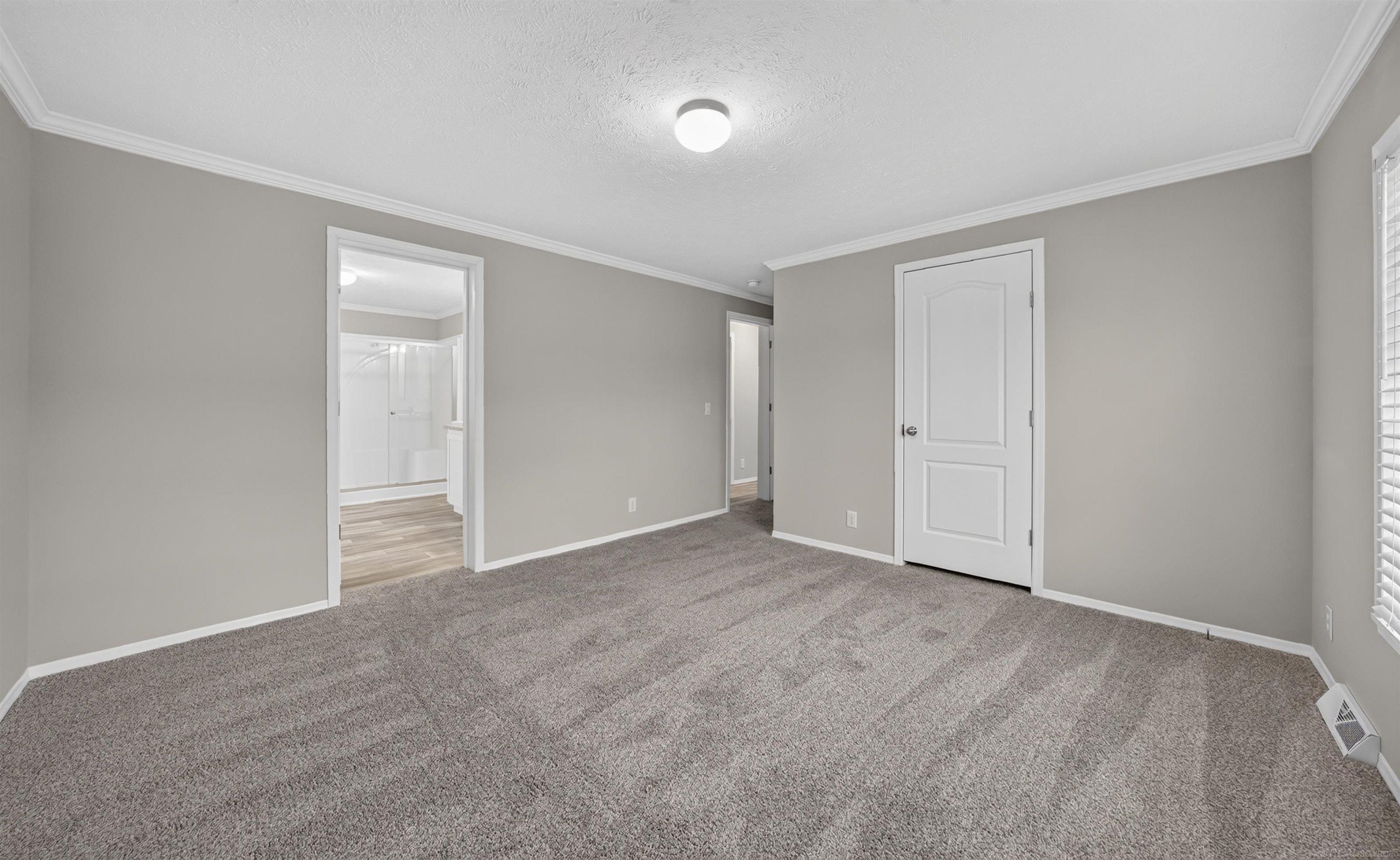 262 Riviera Drive Property Photo 15