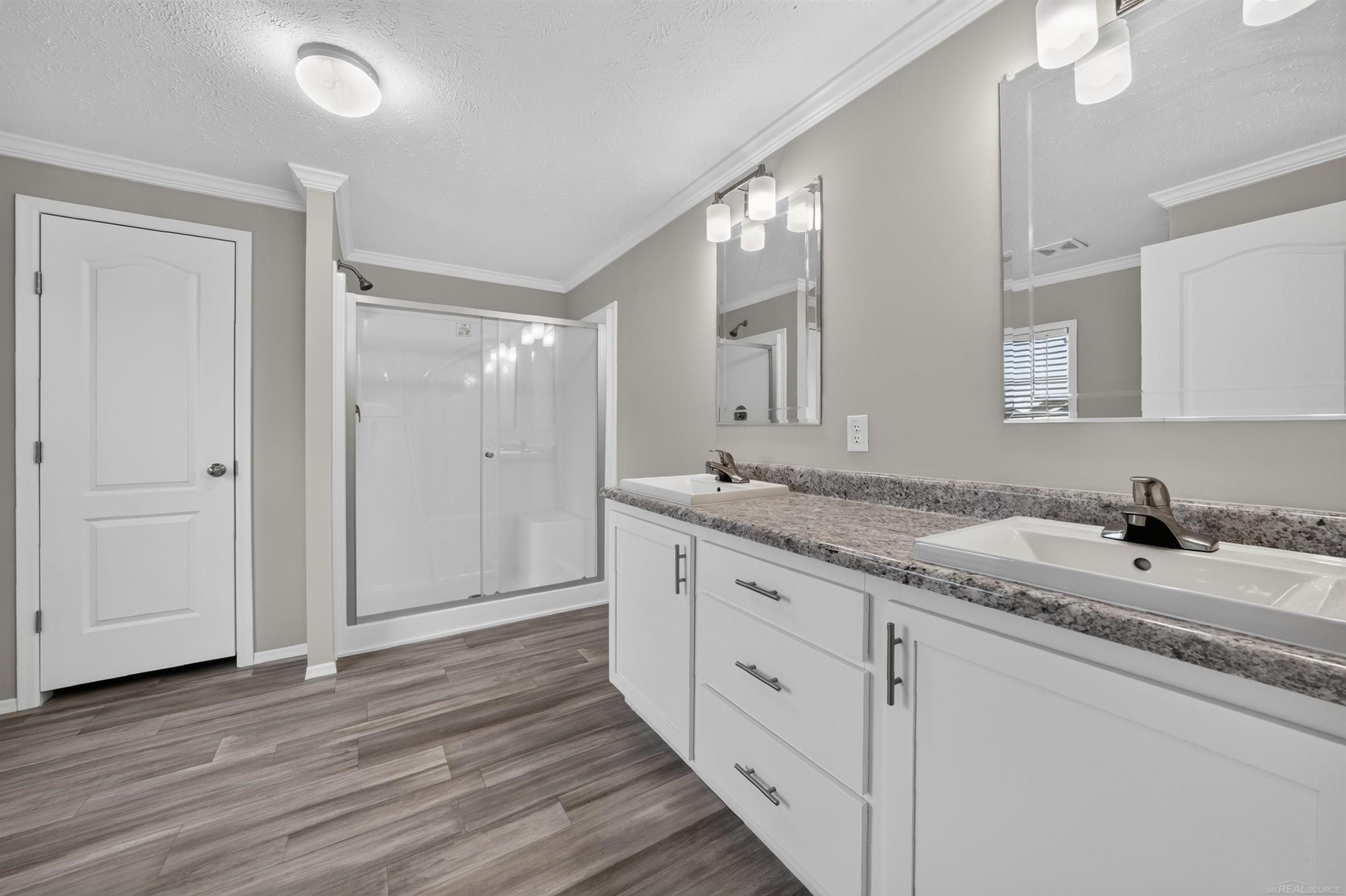 262 Riviera Drive Property Photo 16