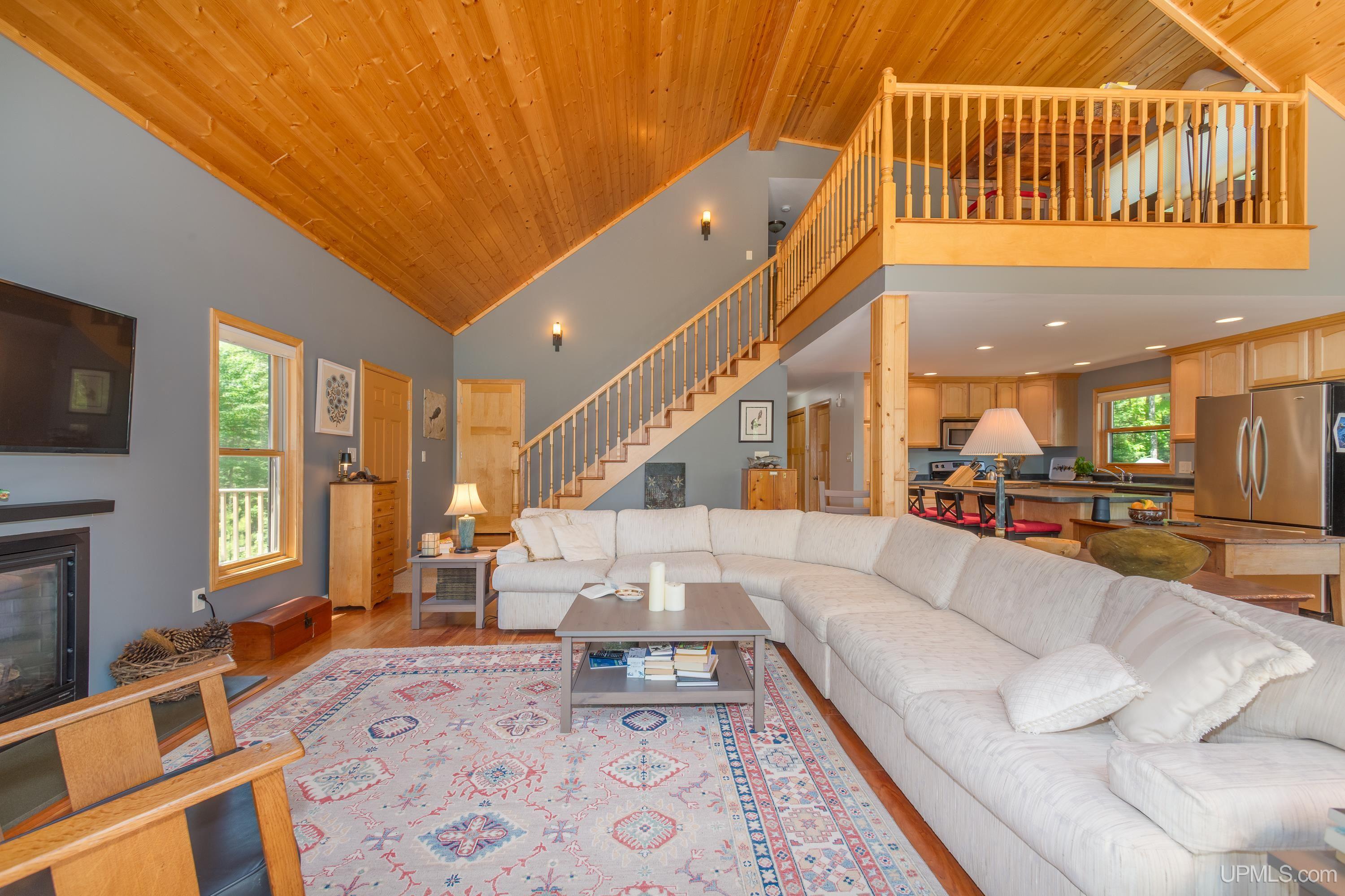 26597 N Fence Lake Road Property Photo 19