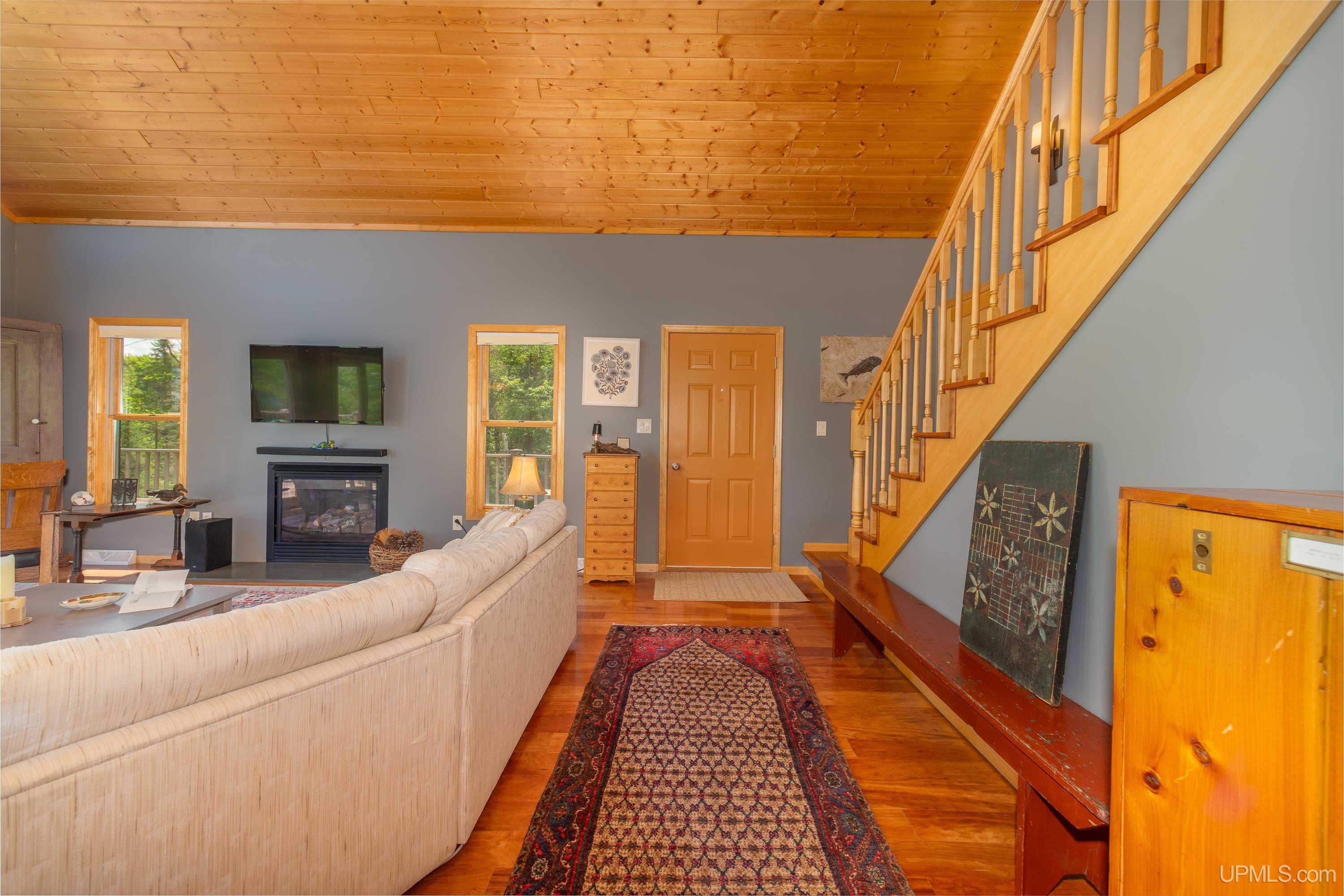 26597 N Fence Lake Road Property Photo 34