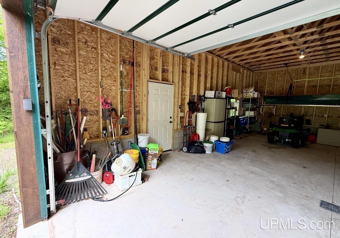 26597 N Fence Lake Road Property Photo 64