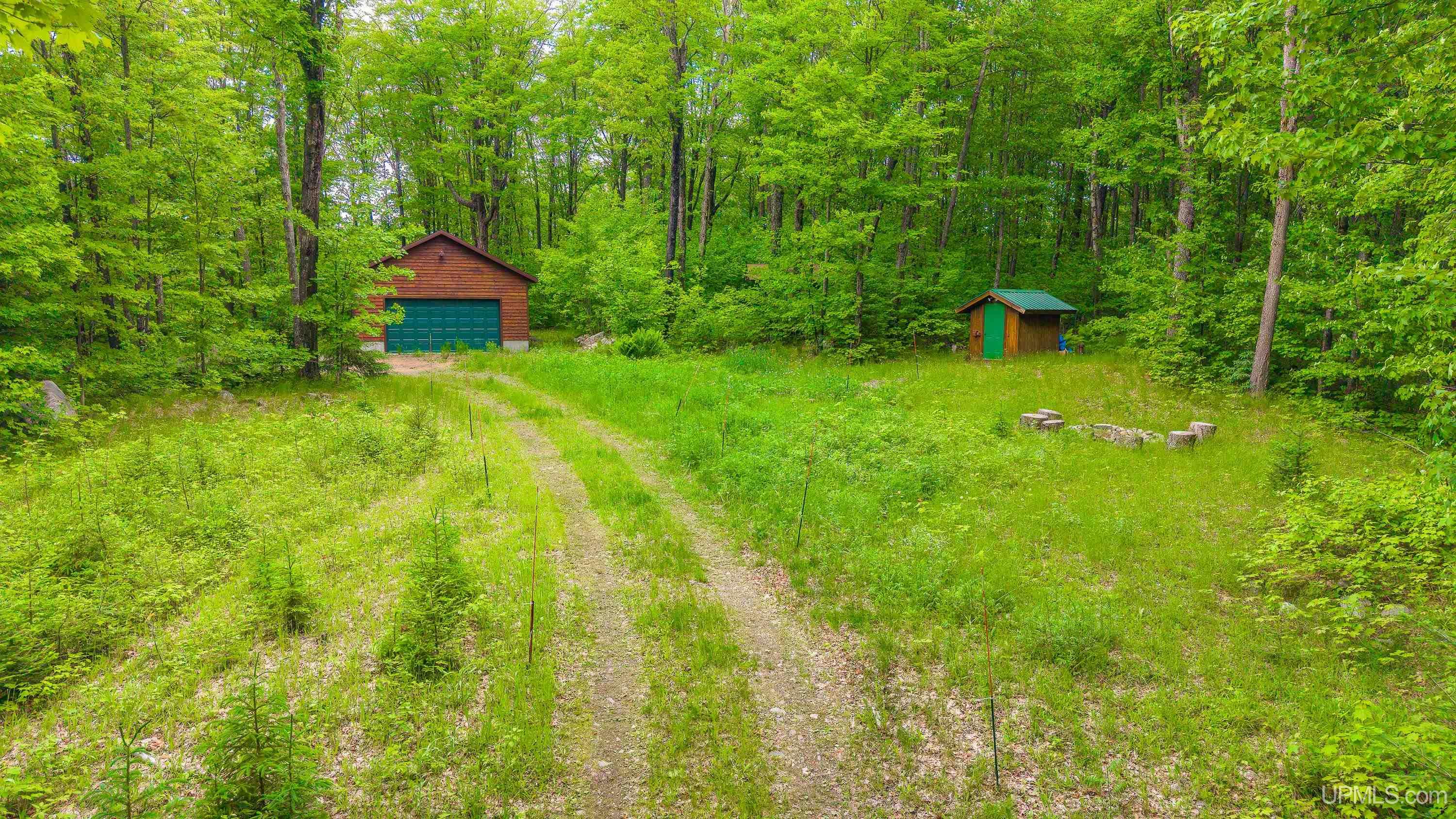 26597 N Fence Lake Road Property Photo 74