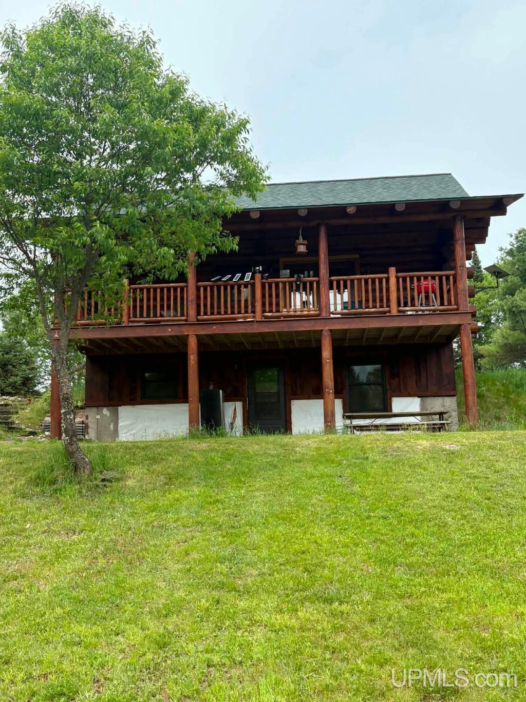 573 Triangle Ranch Road Property Photo 1