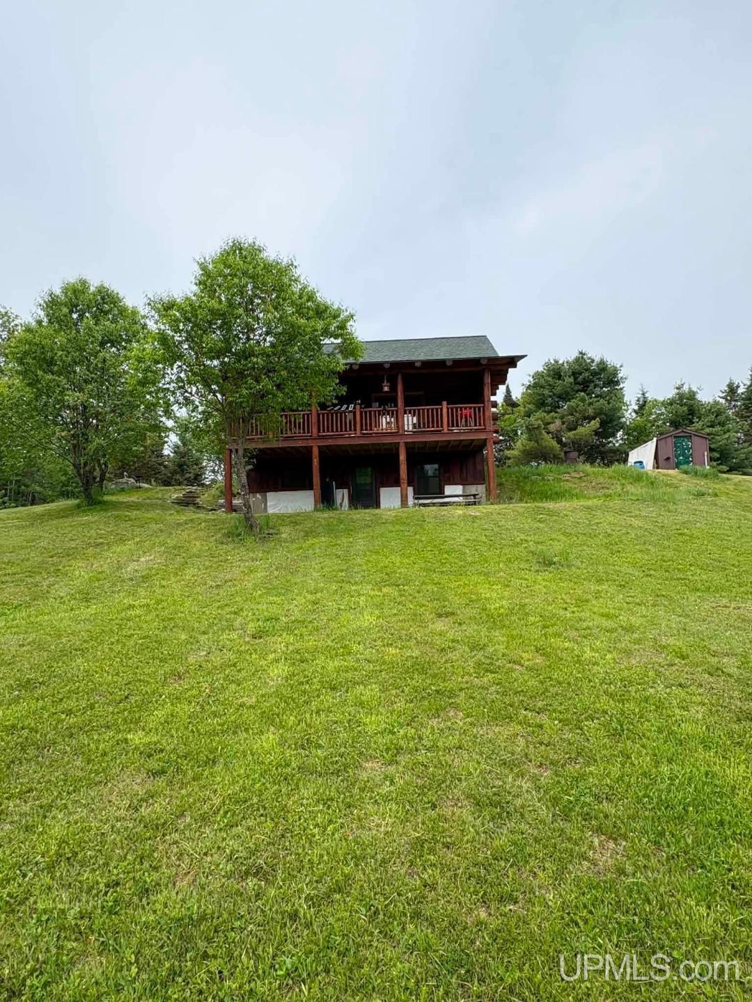 573 Triangle Ranch Road Property Photo 15