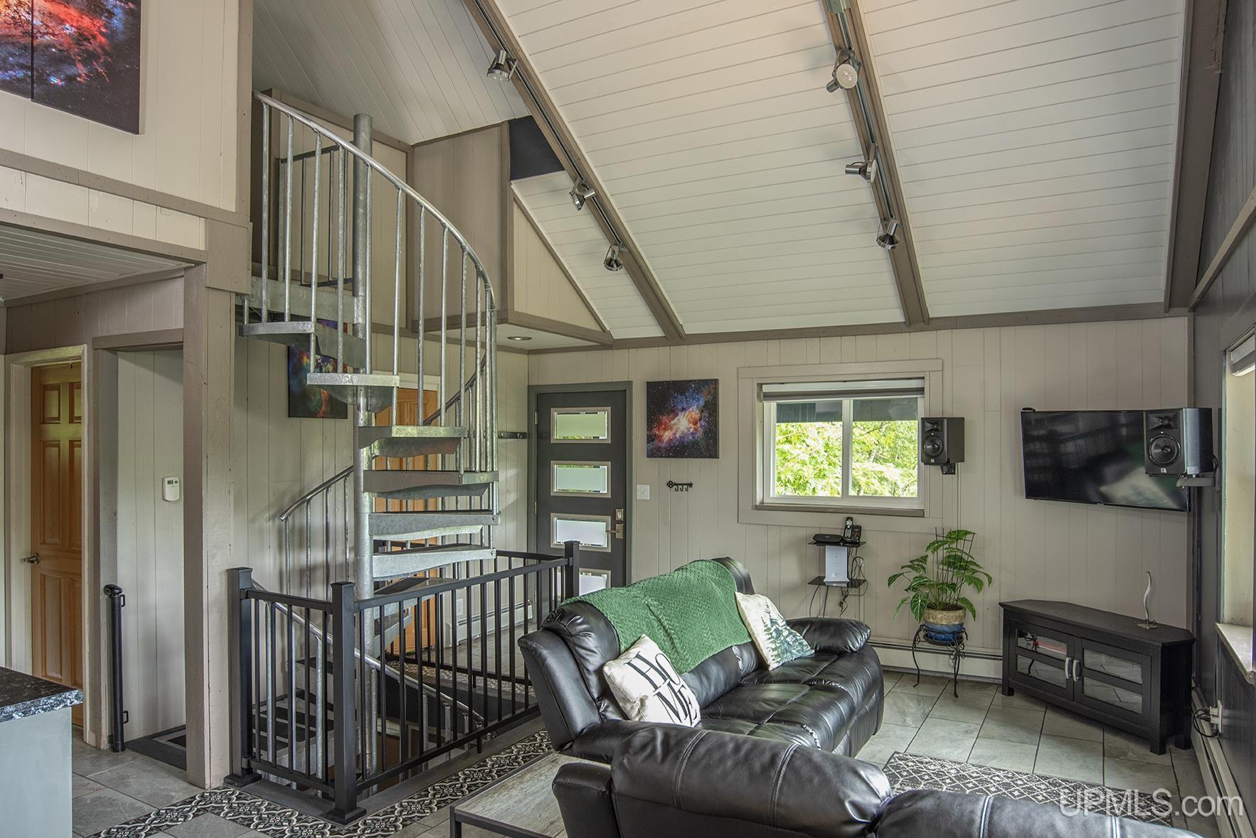 123 Brule Village Road Property Photo 7