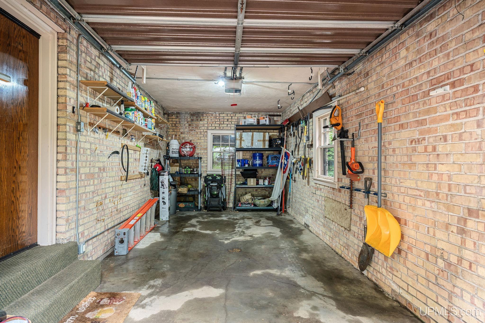 832 N Main Street Property Photo 67