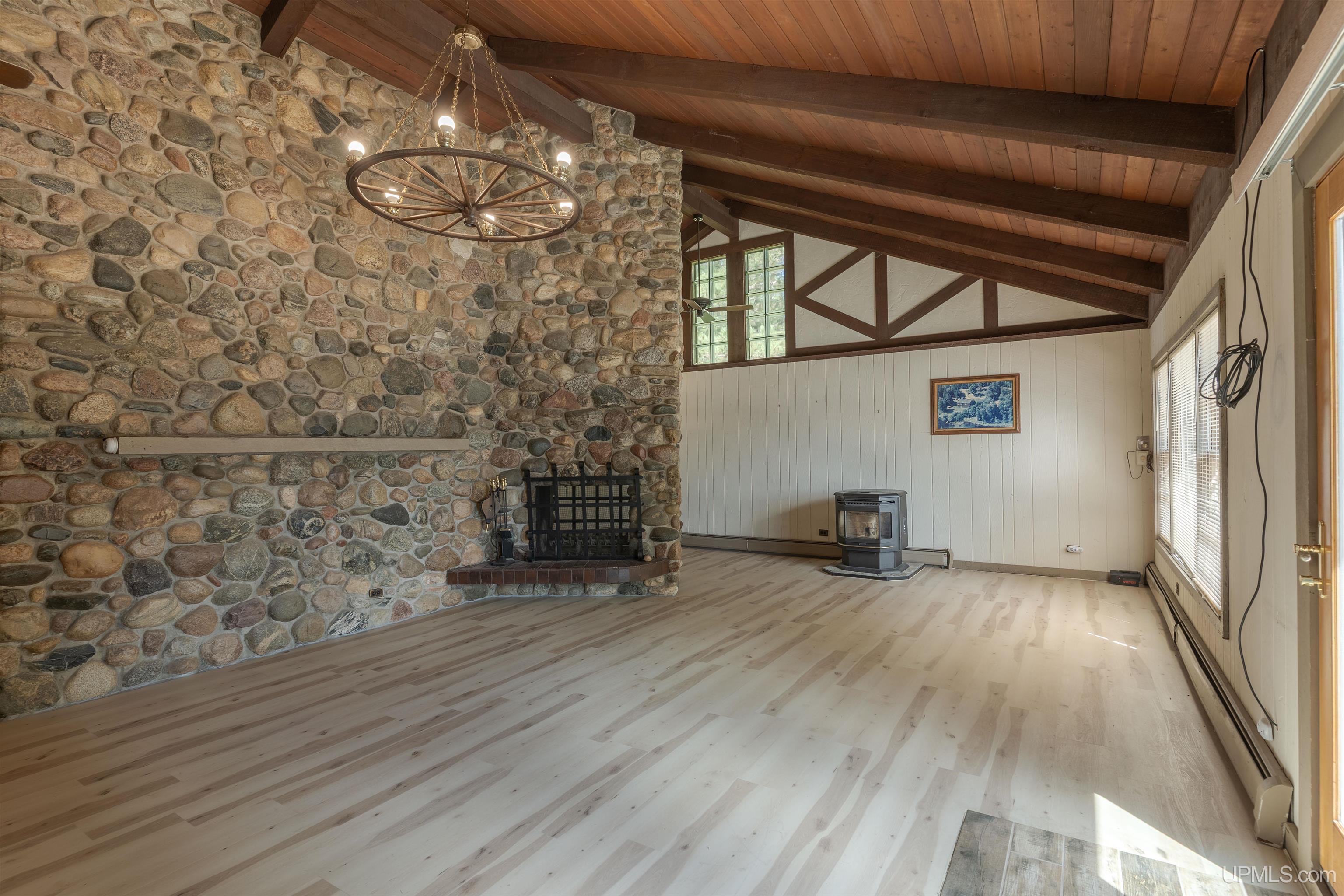 144 Lily Pad Lane Property Photo 4