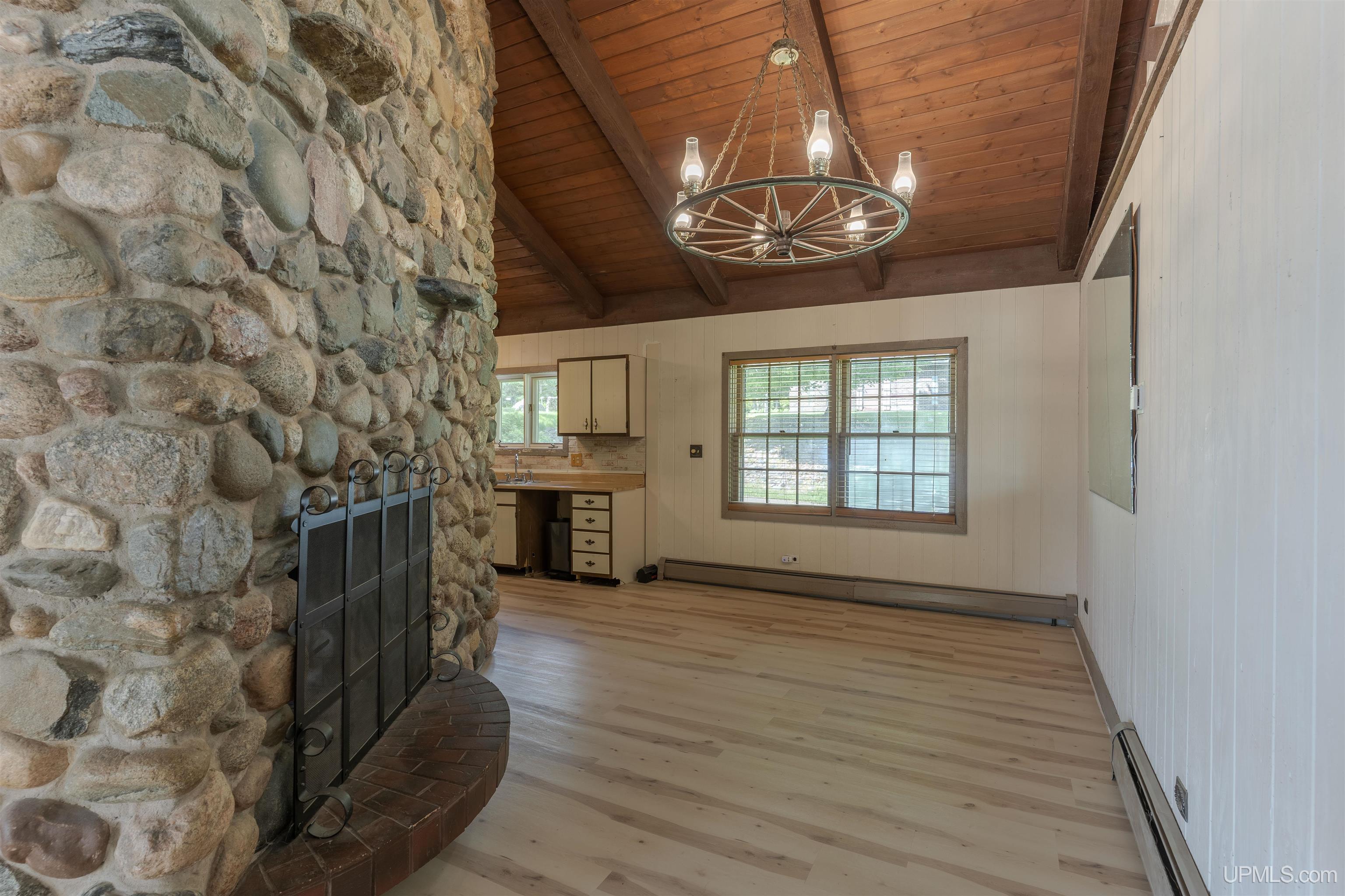 144 Lily Pad Lane Property Photo 8