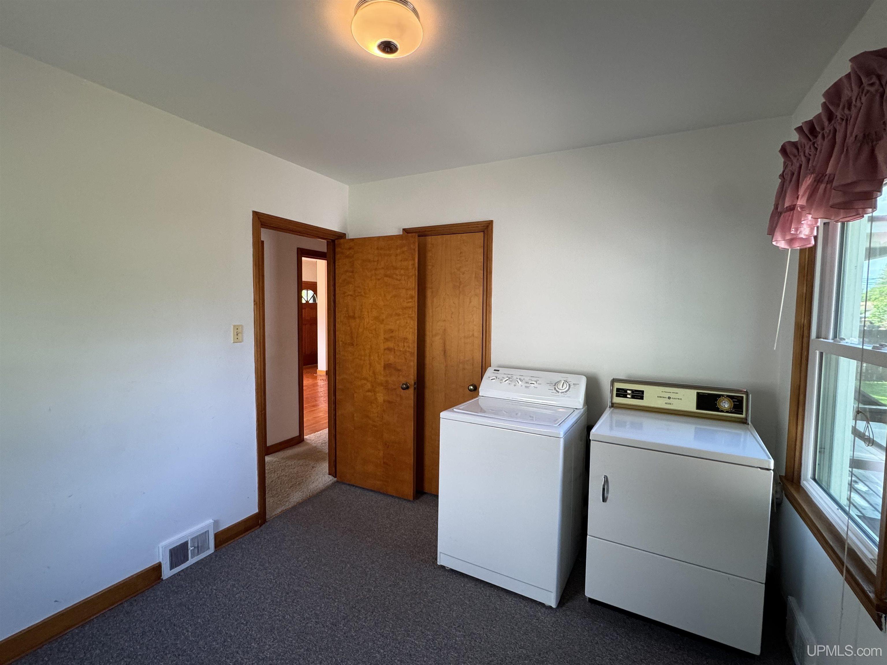 125 N Daisy Street Property Photo 22