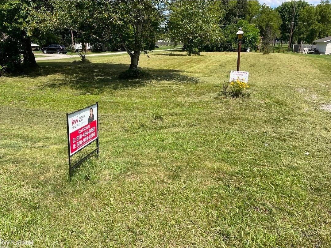 6372 Lapeer Road Property Photo 1