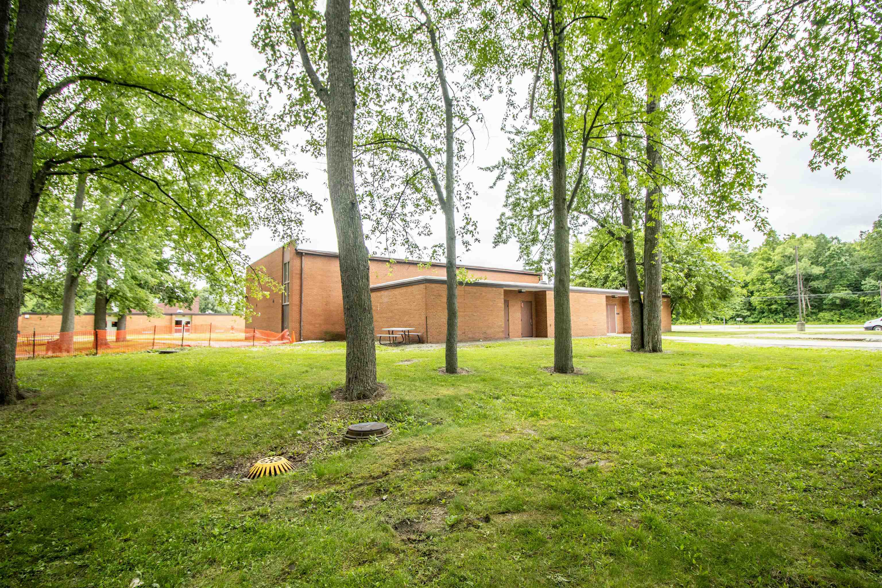 11218 N Linden Road Property Photo 55
