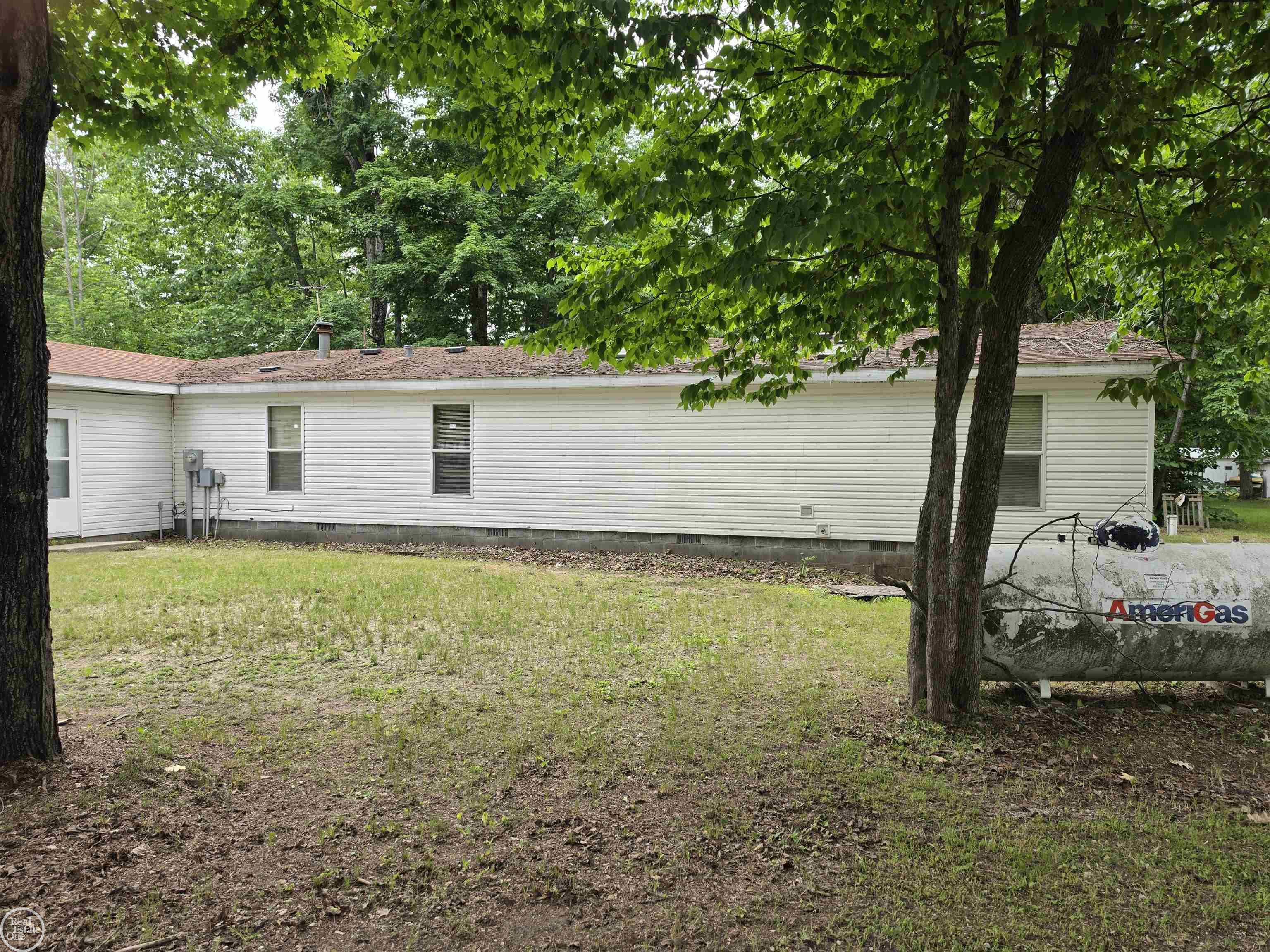 10231 Linden Avenue Property Photo 6