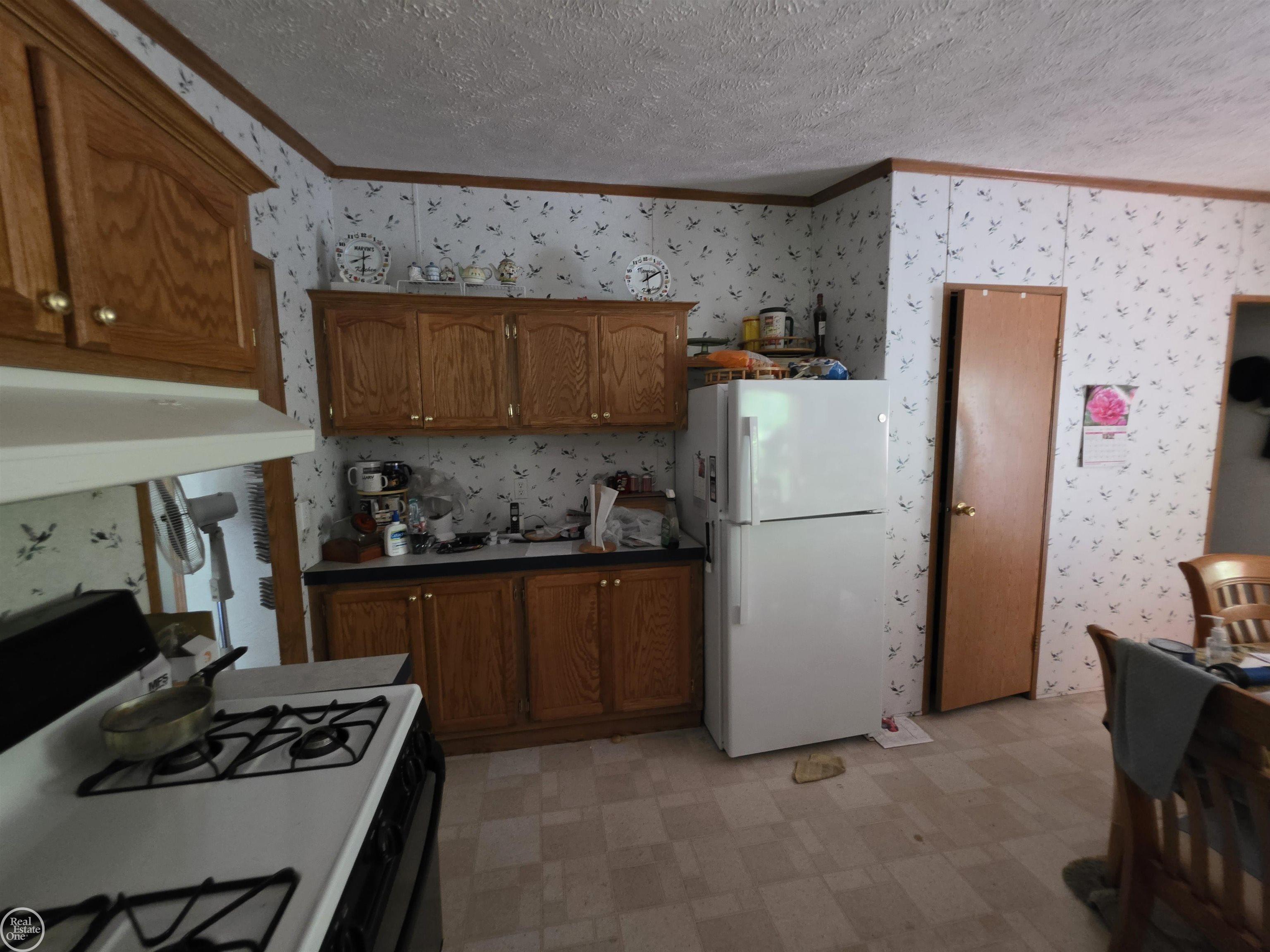 10231 Linden Avenue Property Photo 29