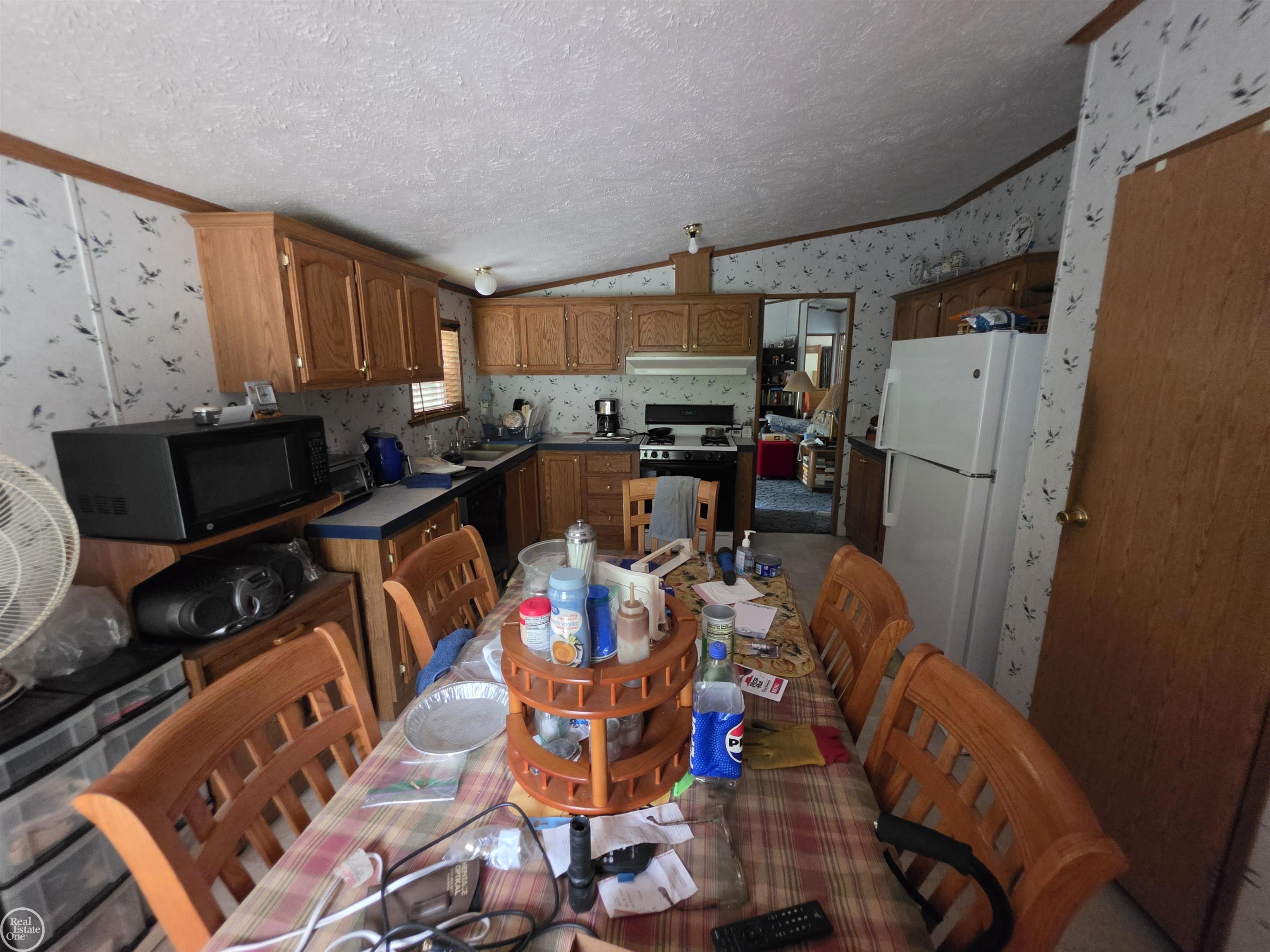 10231 Linden Avenue Property Photo 30
