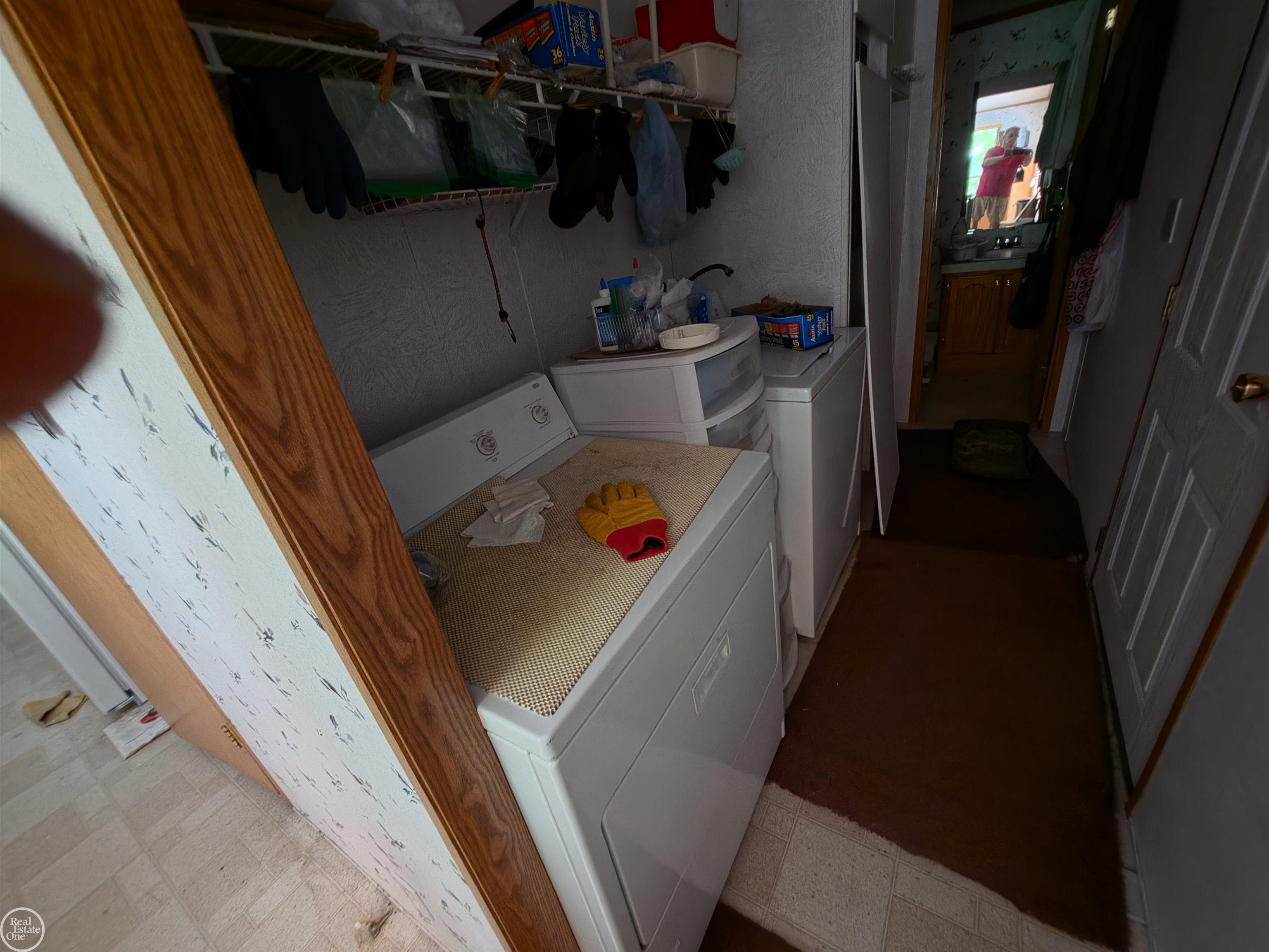 10231 Linden Avenue Property Photo 31