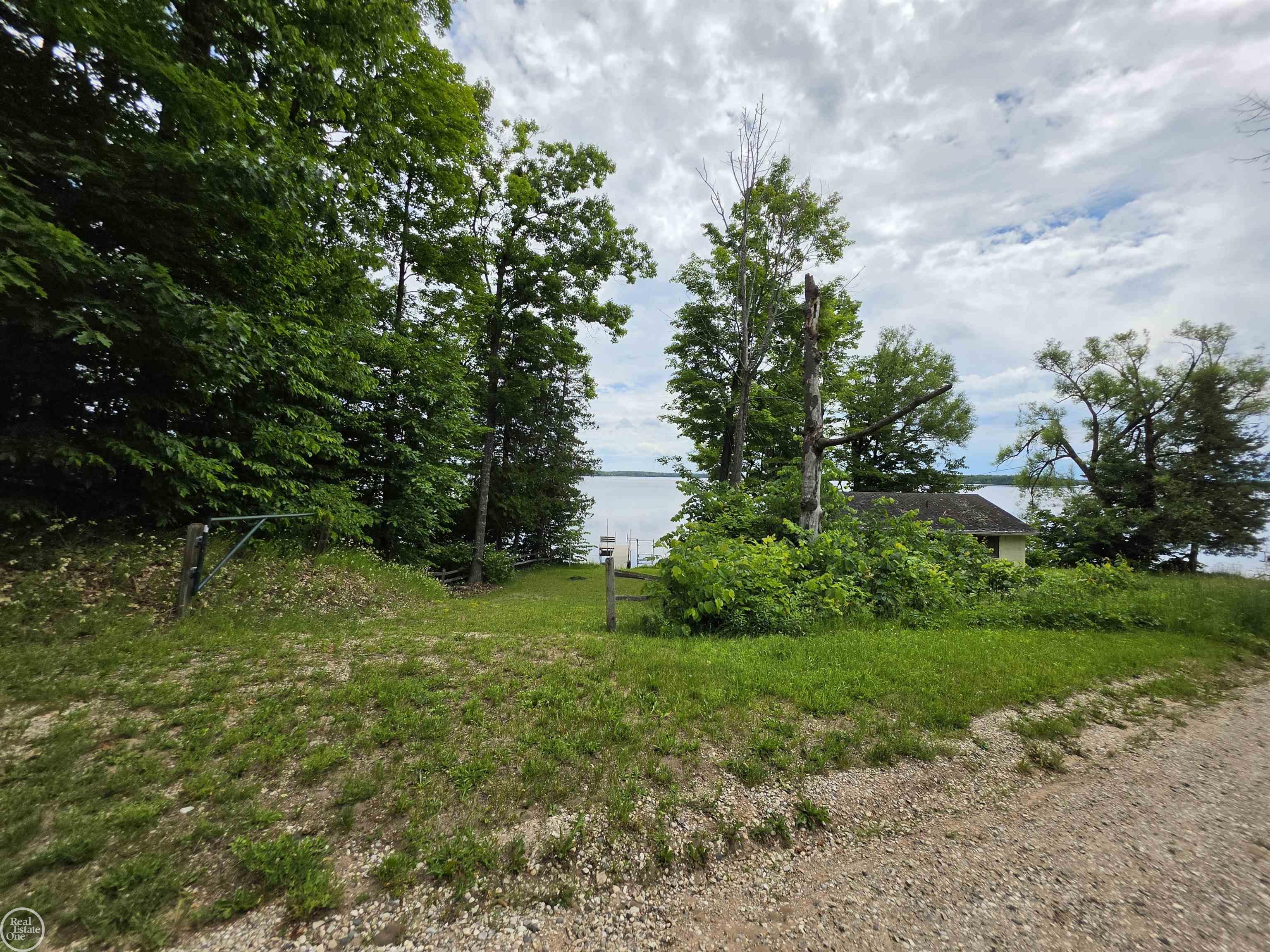 10231 Linden Avenue Property Photo 37