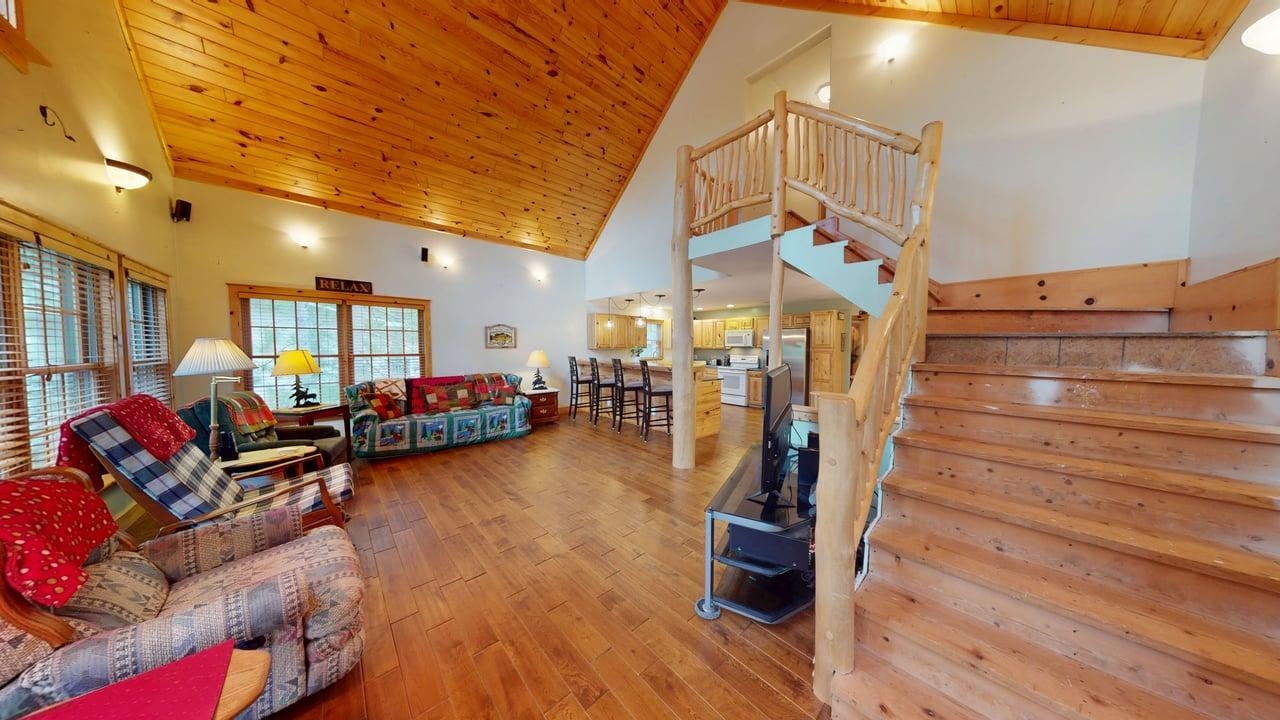 4867 E Shore Drive Property Photo 15