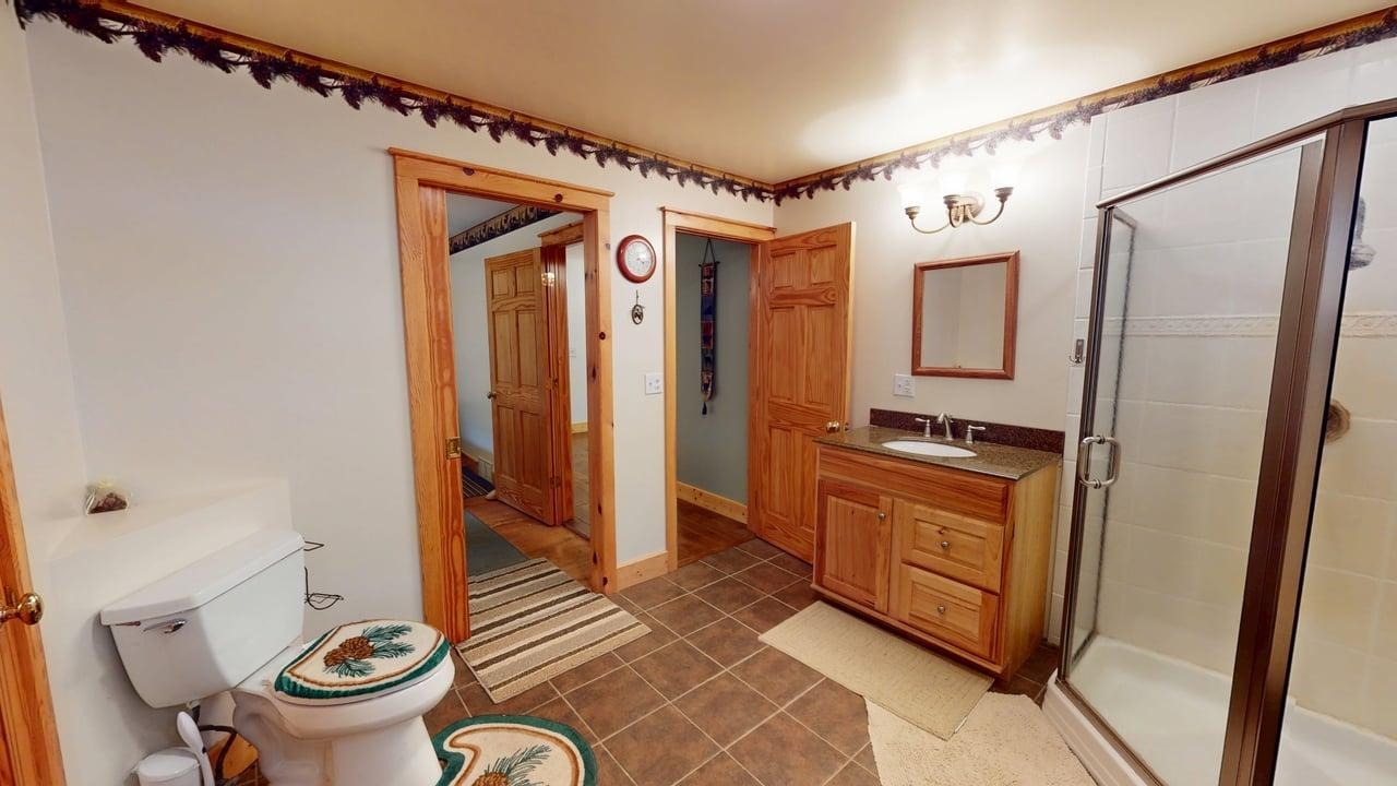 4867 E Shore Drive Property Photo 19