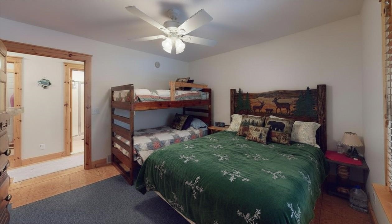 4867 E Shore Drive Property Photo 26
