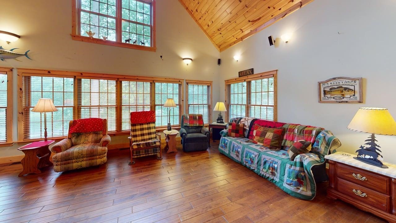 4867 E Shore Drive Property Photo 35