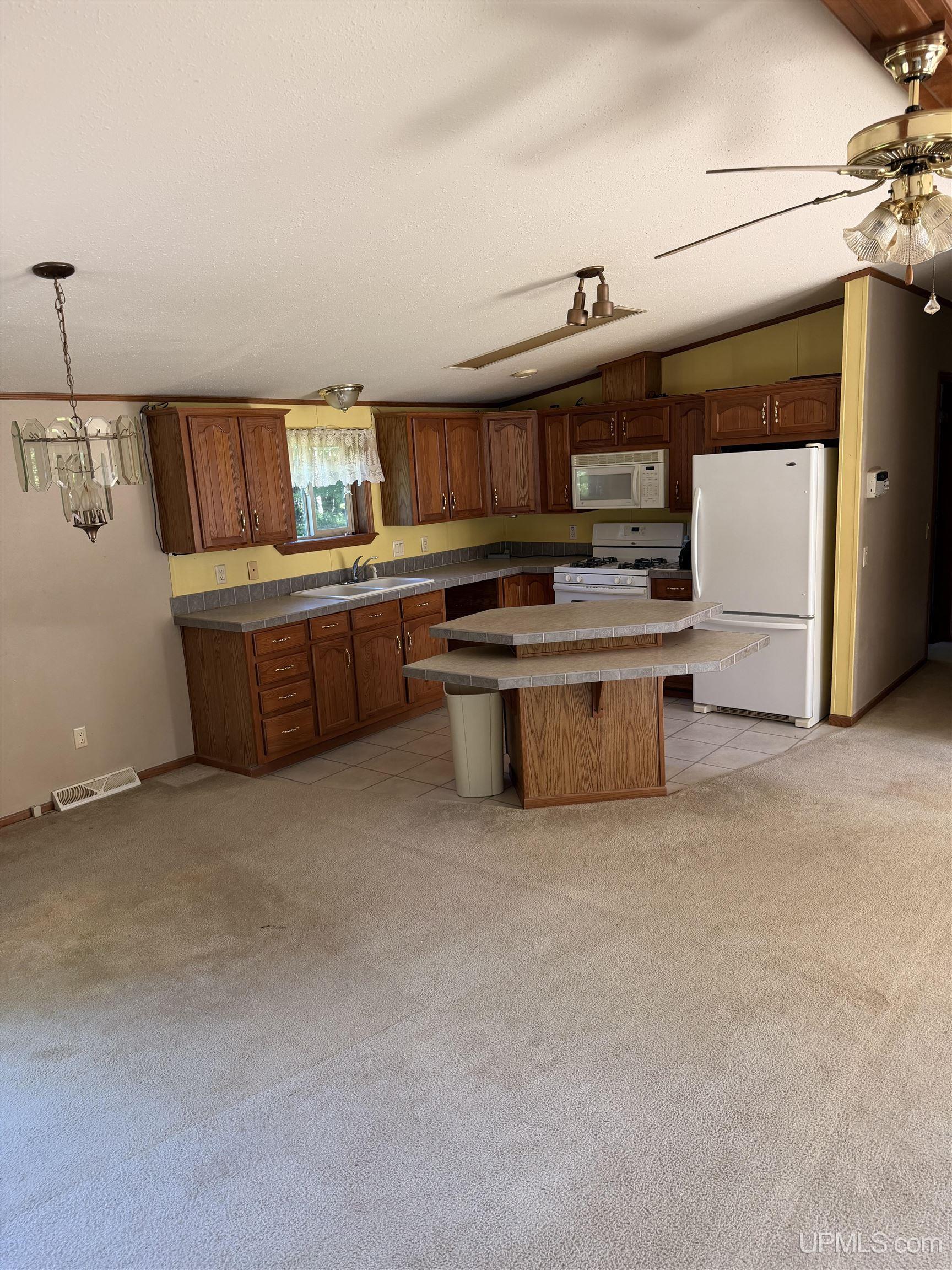 E12374 Olson Road Property Photo 9