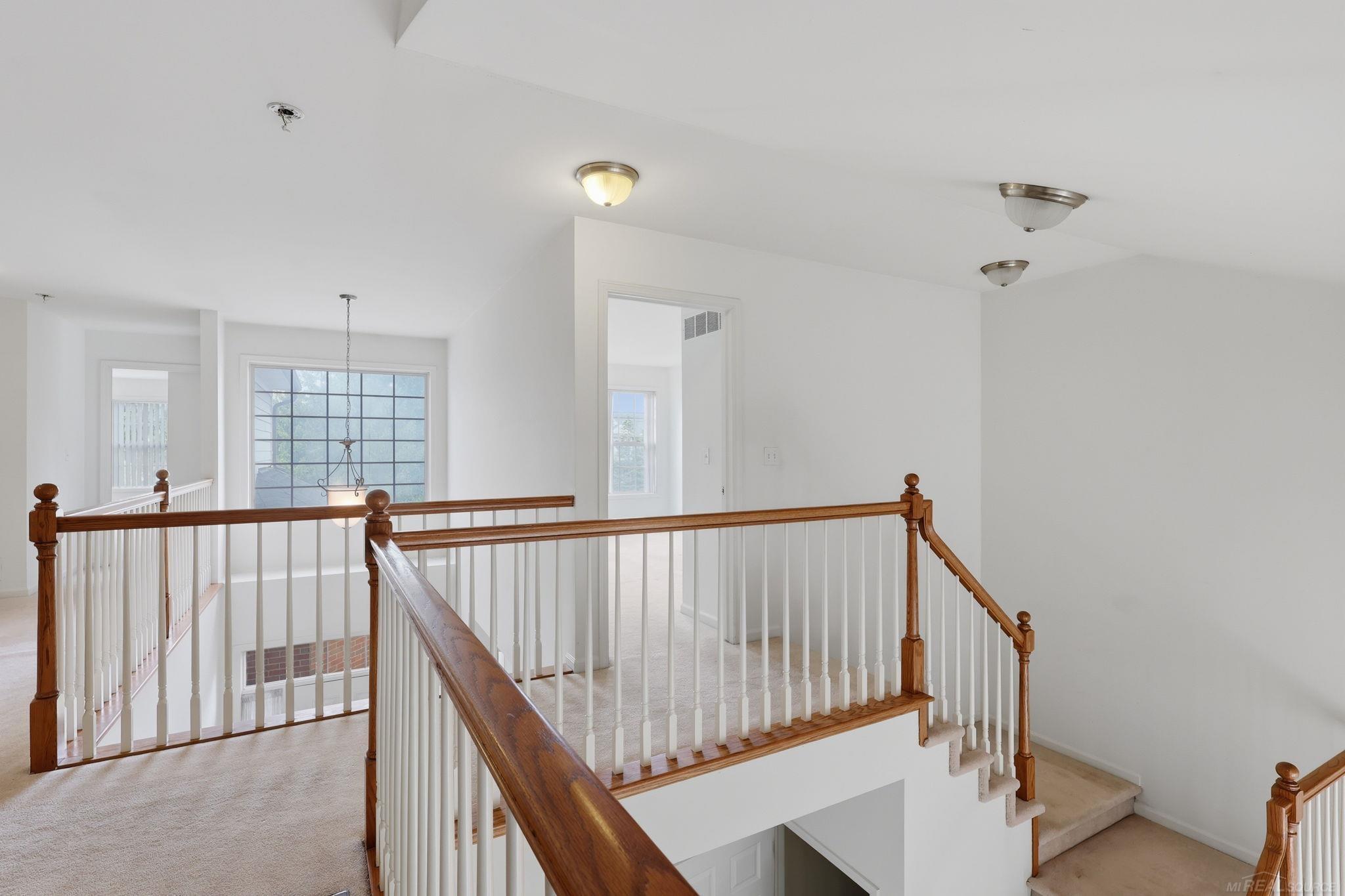4048 Summerfield Drive Property Photo 12