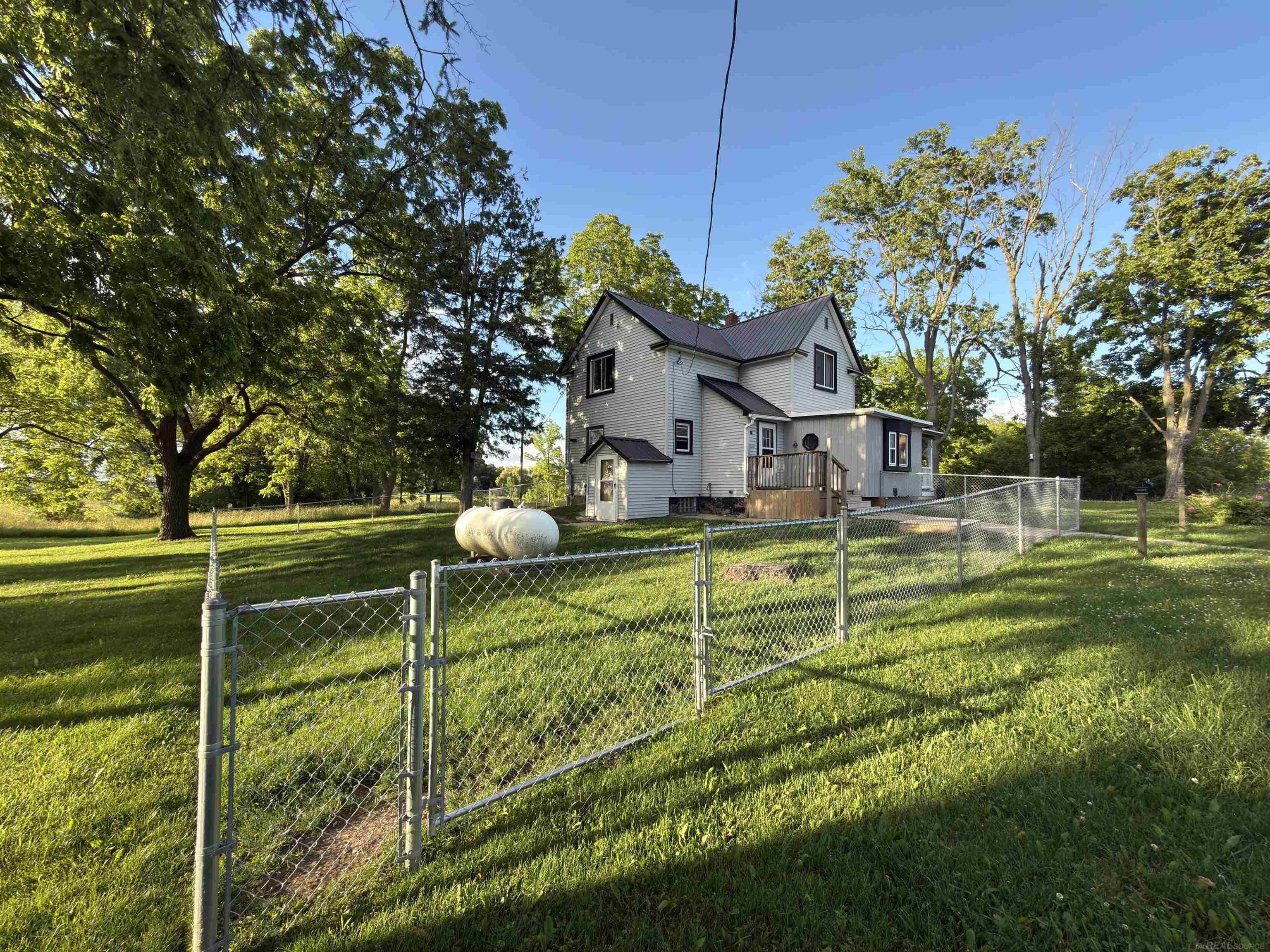 1451 N Loree Road Property Photo 28
