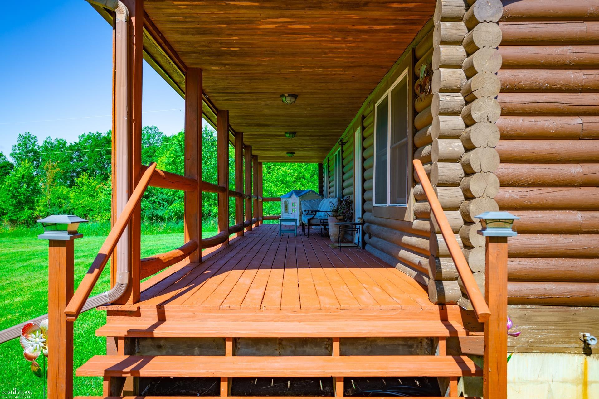 7366 Simpson Road Property Photo 2