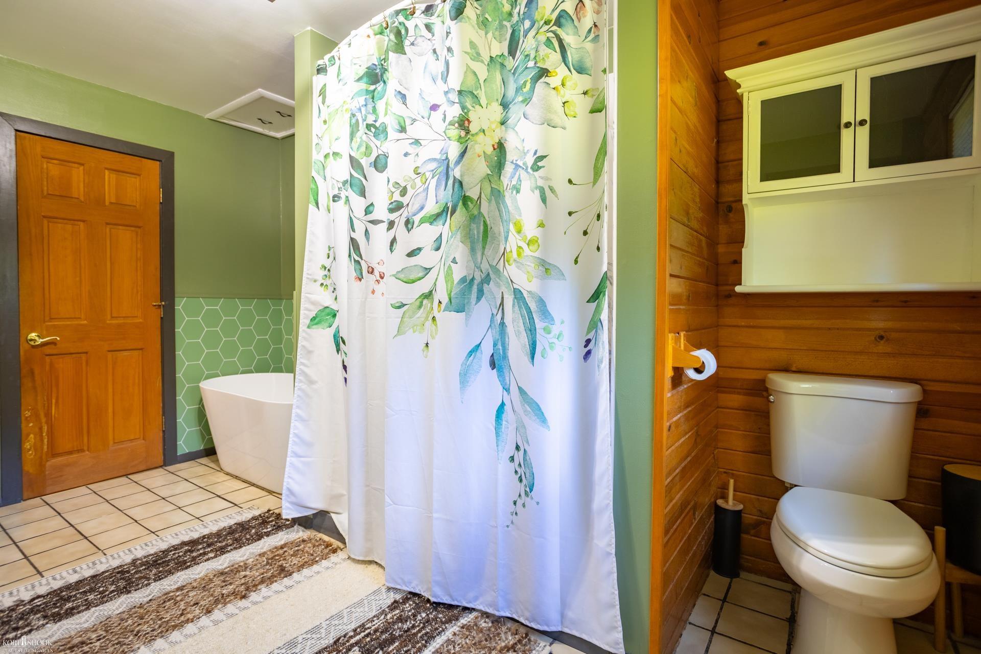 7366 Simpson Road Property Photo 17