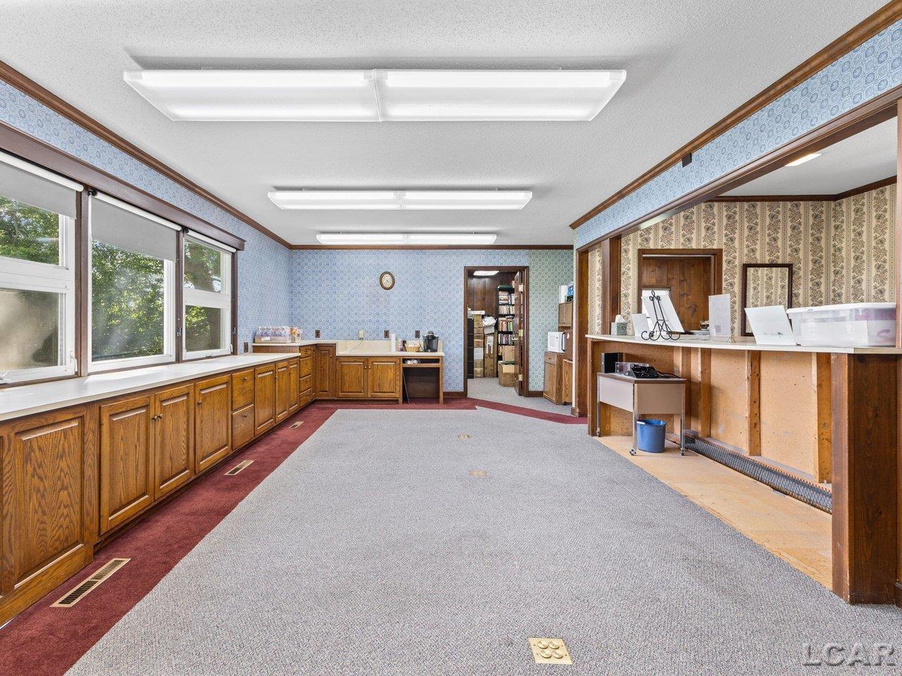 8651 E U.s. 223 Highway Property Photo 5