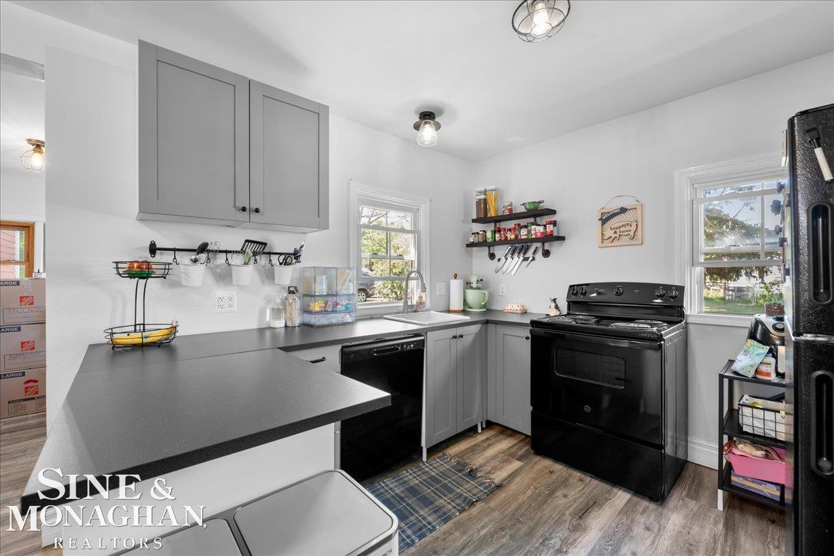 447 Ruskin Drive Property Photo 11