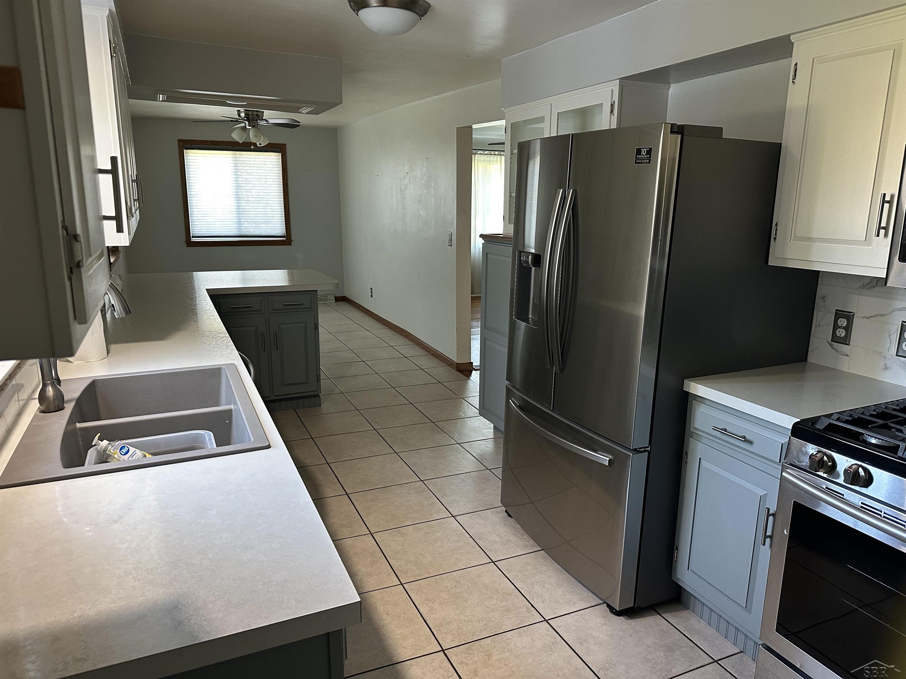 214 N Hemlock Road Property Photo 13