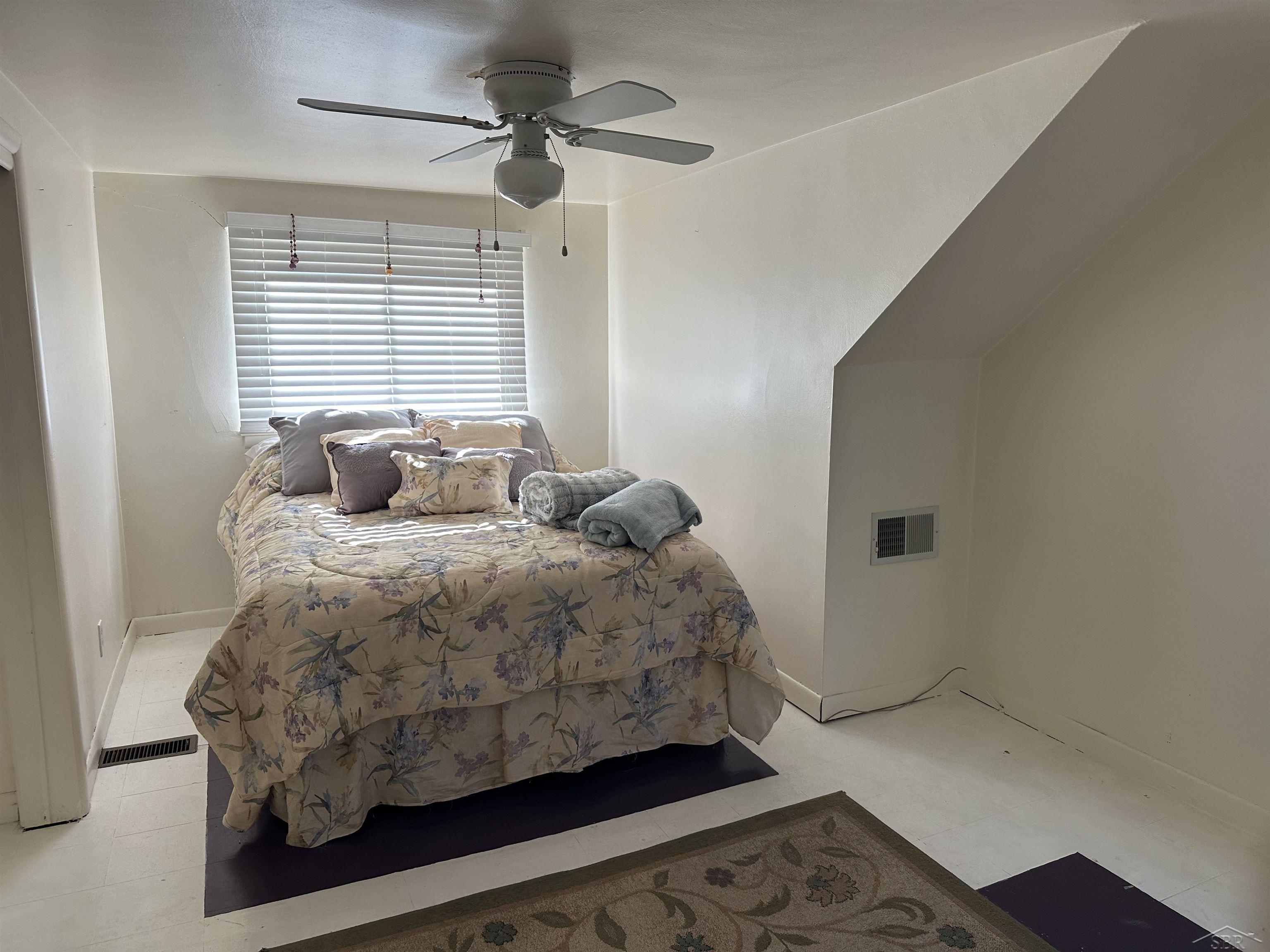 214 N Hemlock Road Property Photo 23