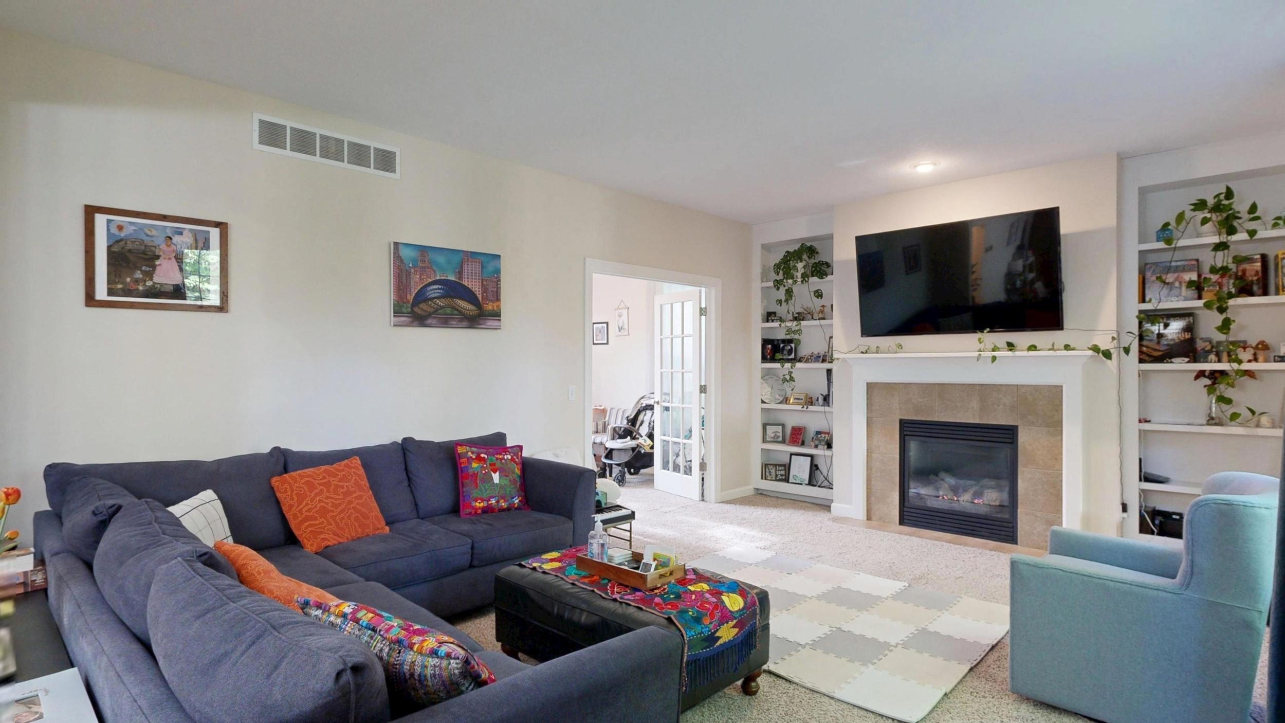 3704 Aspen Way Drive Property Photo 7