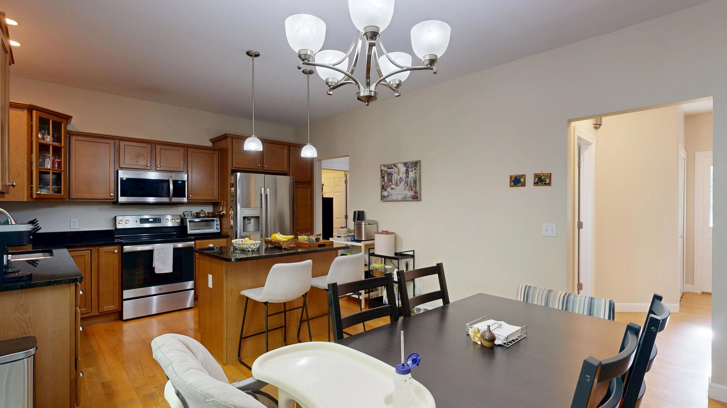 3704 Aspen Way Drive Property Photo 10