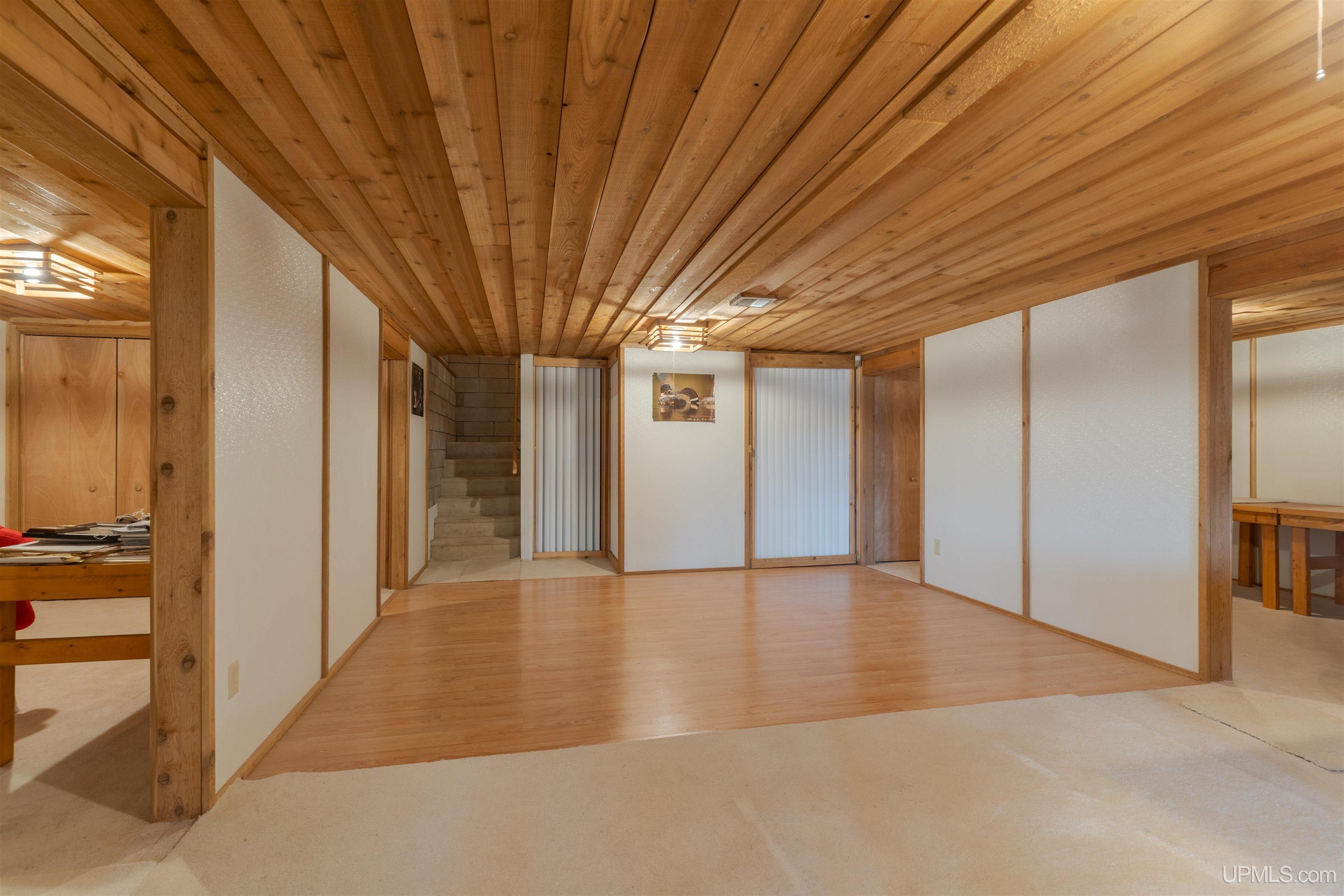 104 N Hagerman Lake Road Property Photo 18