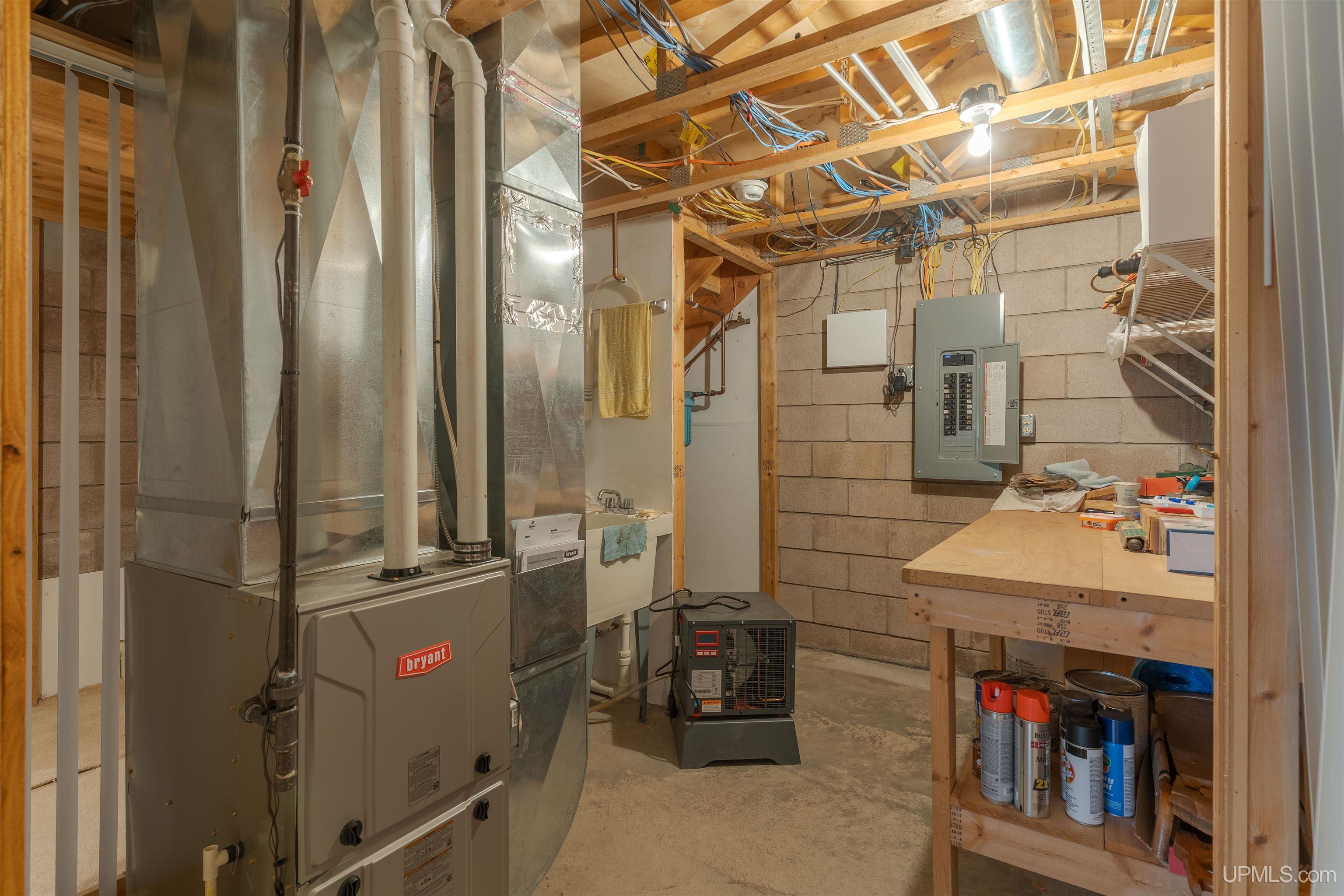 104 N Hagerman Lake Road Property Photo 25